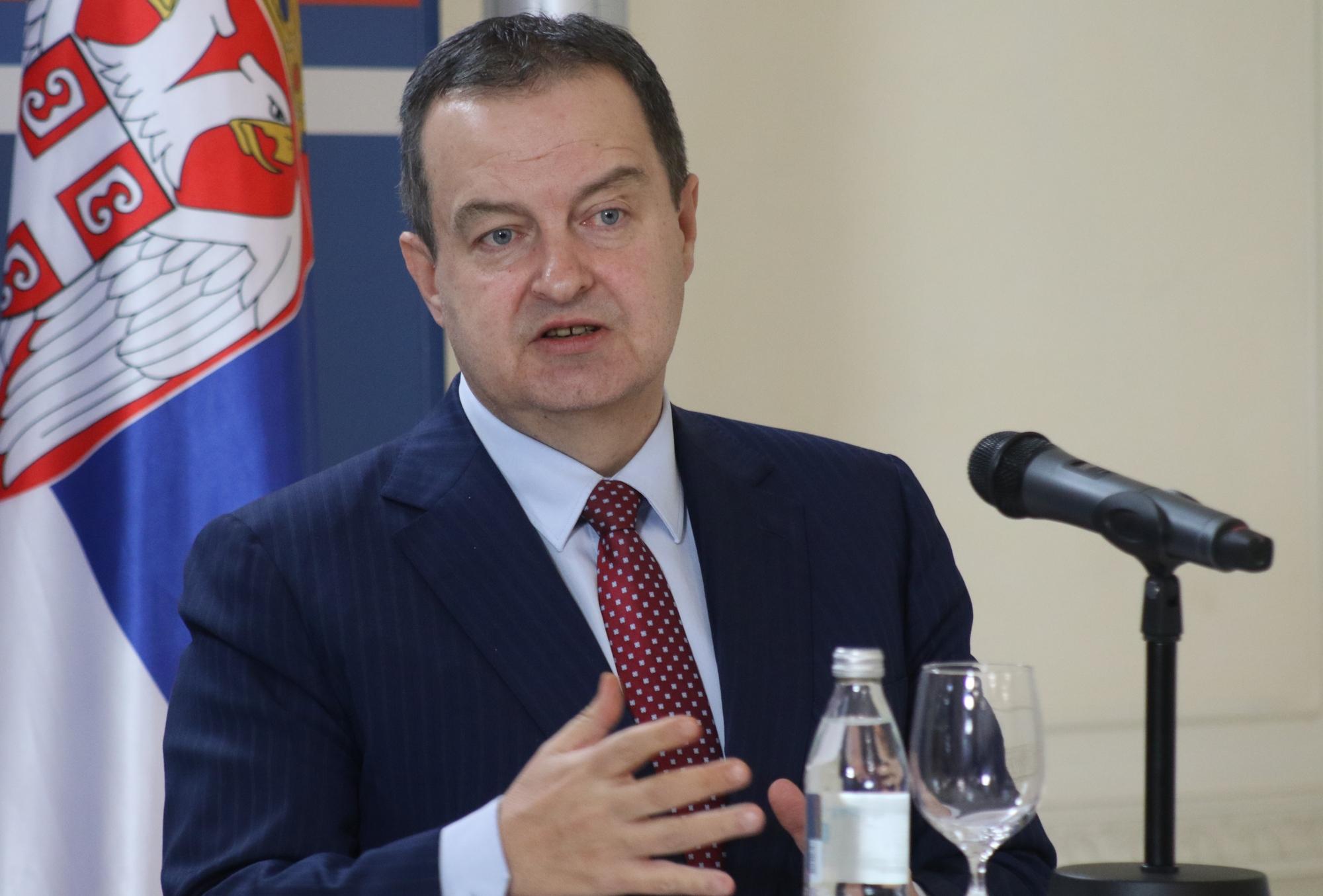 SUSRET;  IVICA DACIC HUAN GONZALES BARBA PERO