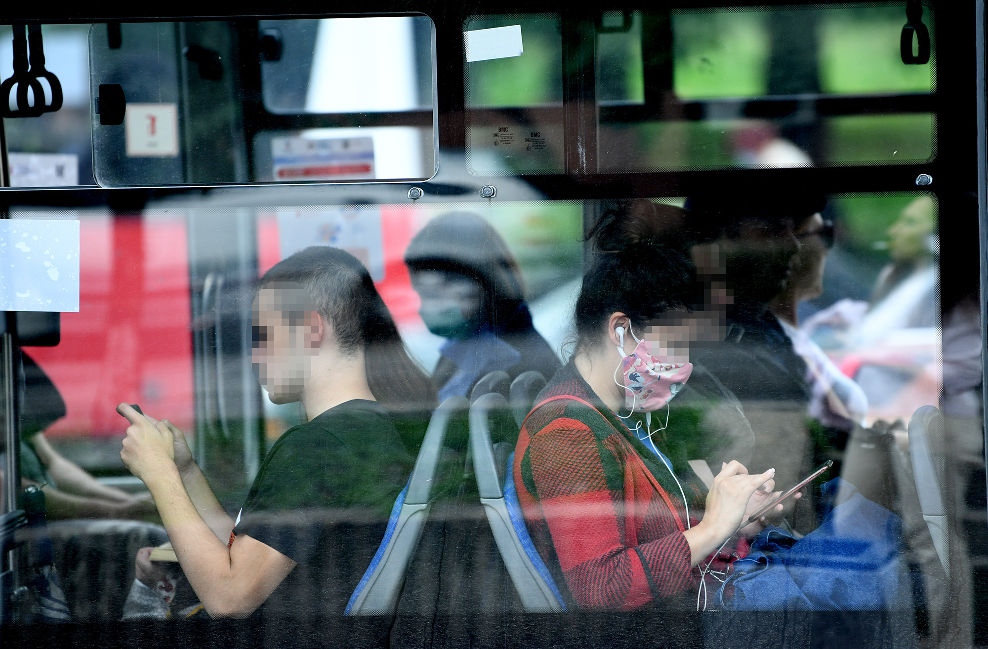 BEOGRAD 11.06.2020 Autobus, GSP, maske, korona, koranavirus, mere zaštite Foto: Vesna Lalić/Nova.rs