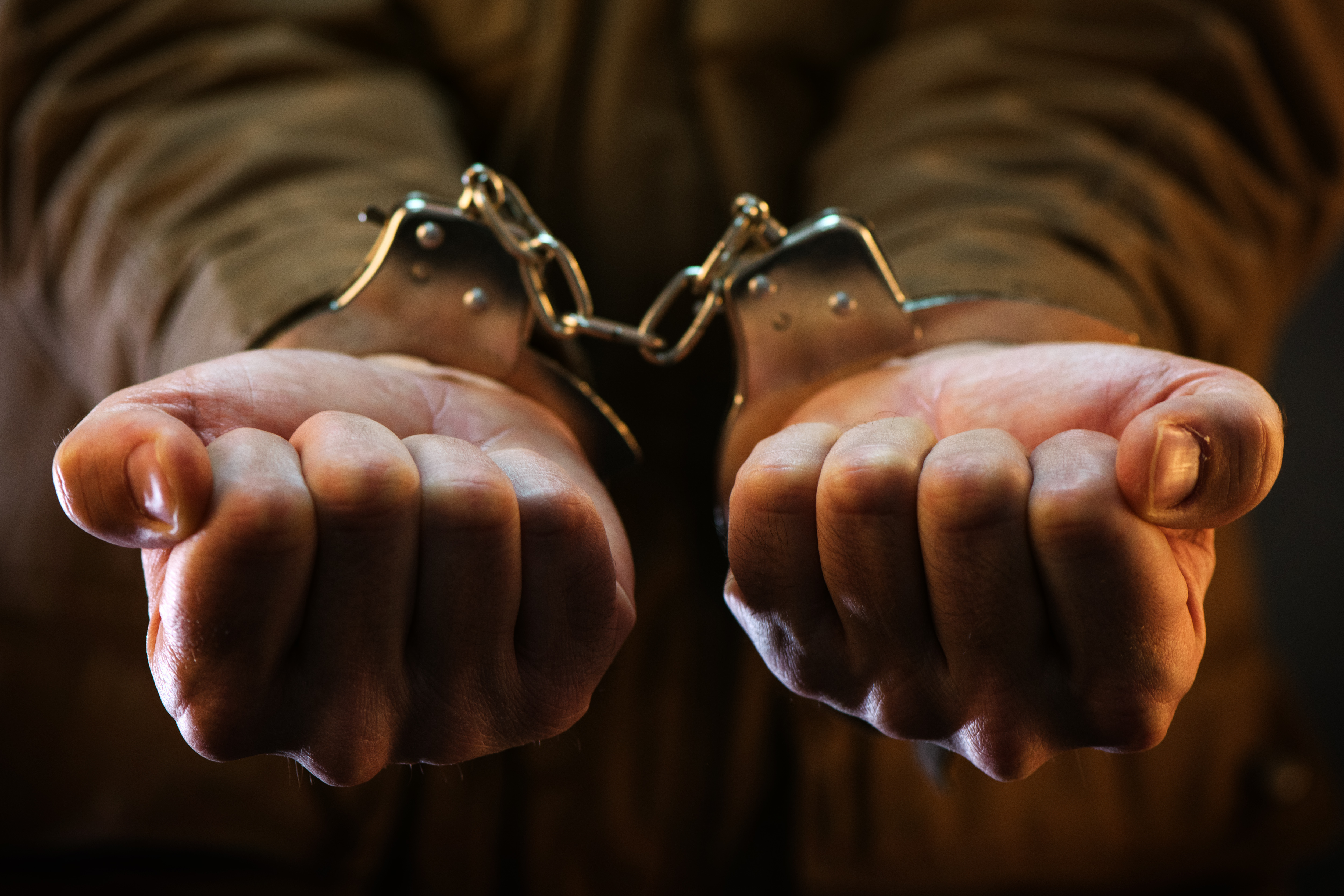 Ilustracija hapšenje, lisice, uhapšen