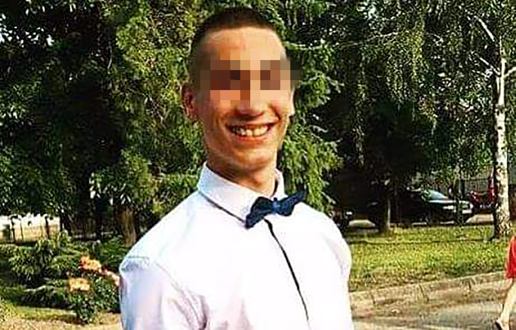 Nemanja S. (17) iz Negotina poginuo je jutros kada sa motorciklom kojim je upravljao sleteo
sa kolovoza.