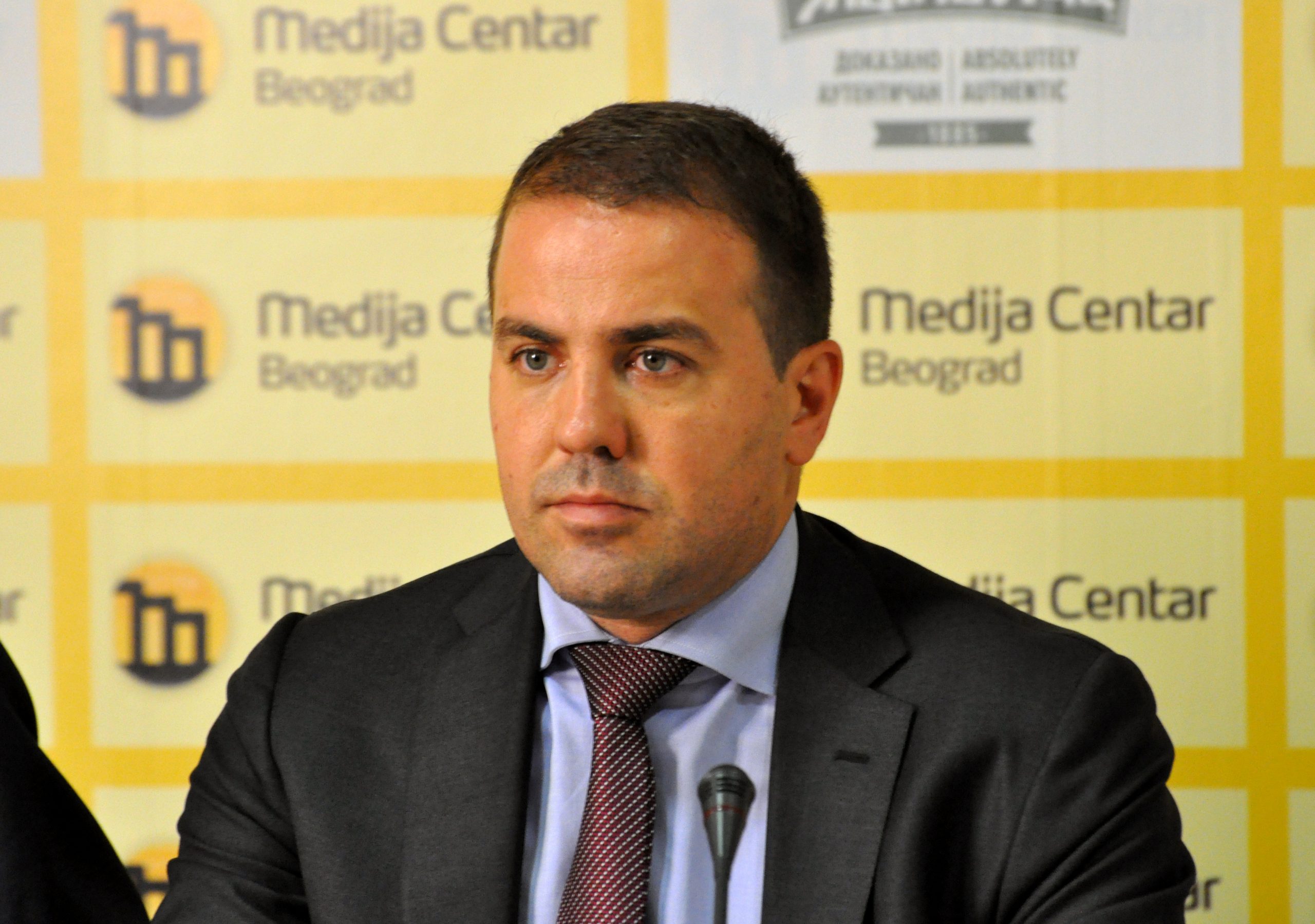 ivan-simic-foto-medija-centar-beograd-1-scaled.jpg