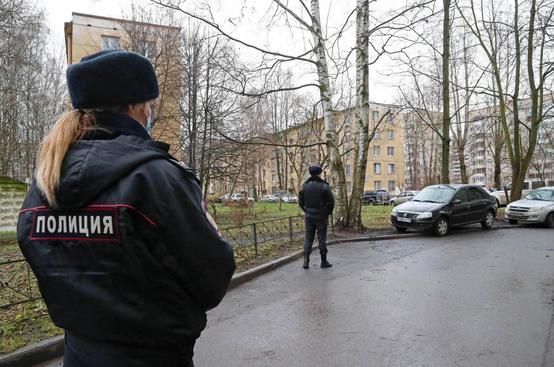 Children held hostage in St Petersburg, Russia