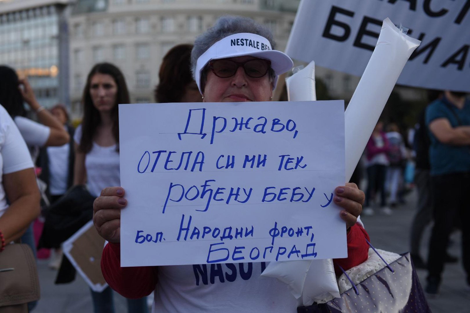 Mesto: Beograd
Datum: Sat Oct 10 19:11:22 CEST 2020
Dogadjaj: DRUŠTVO/HRONIKA - protest Udruženja rodutelja nestalih beba
Fotoreporter: Božana Pavlica
Izvor: FoNet