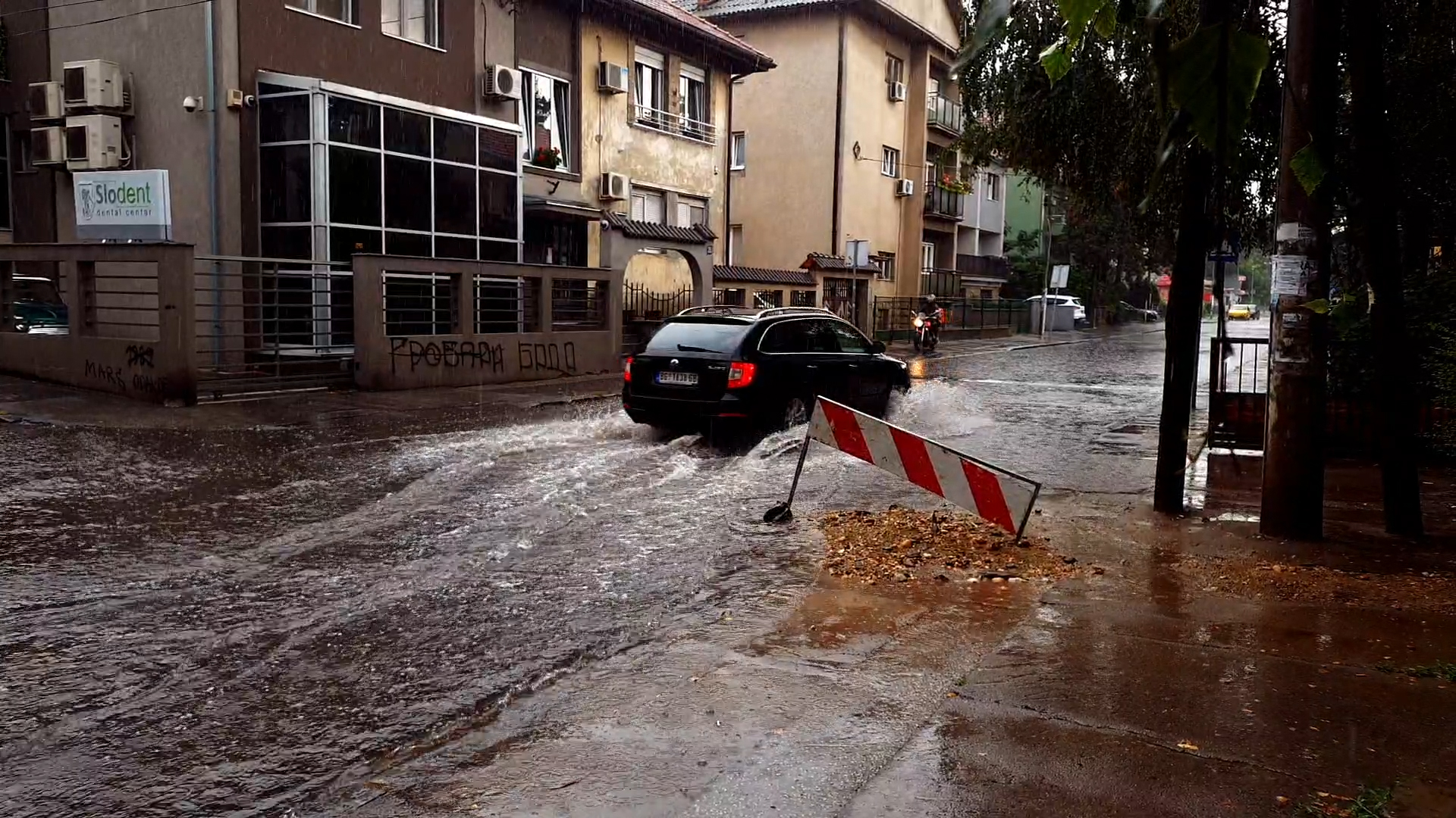 Poplava Banovo Brdo pljusak kisa