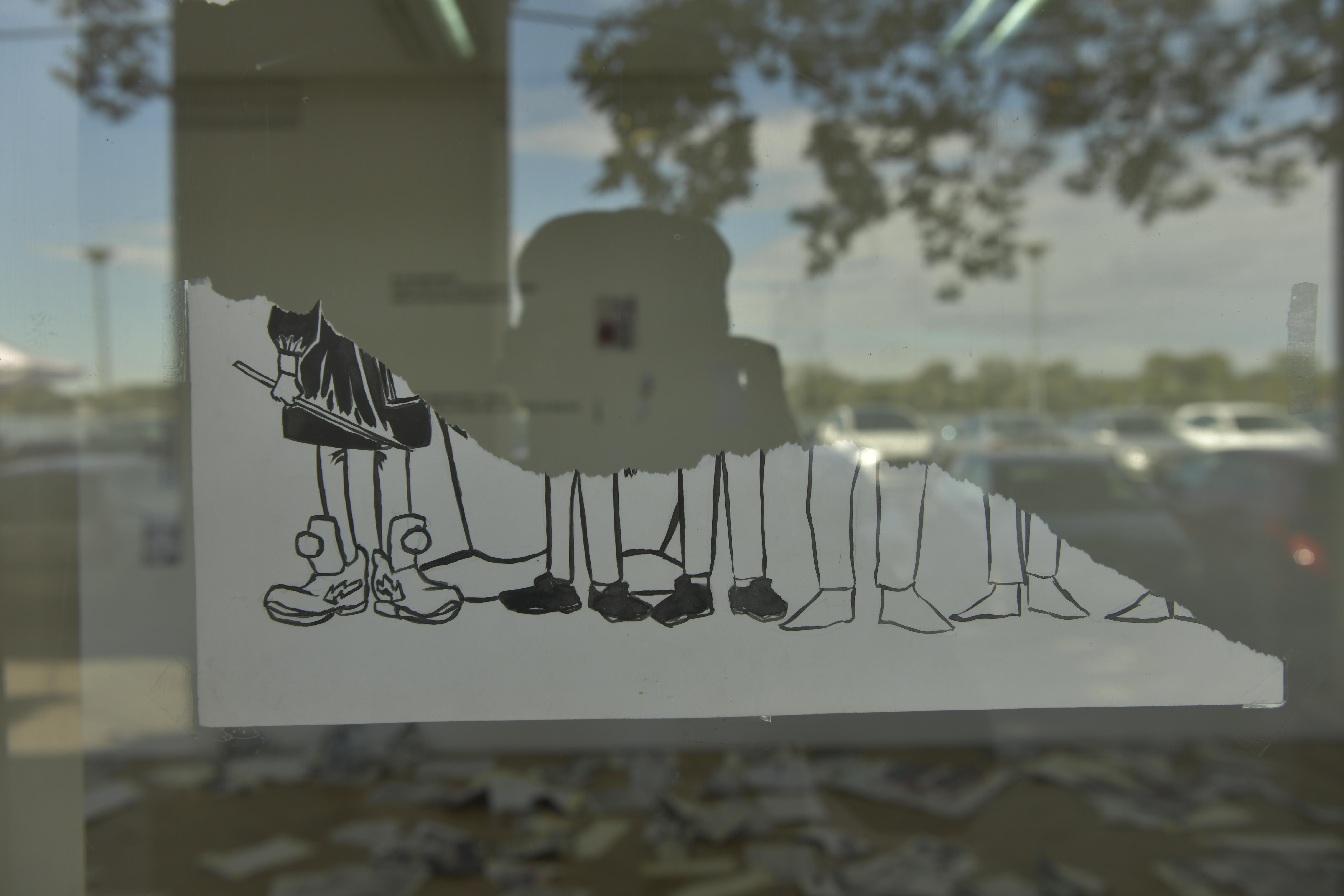 Beograd 14.10.2020. Izlozba karikatura u staroj kapetaniji, stara kapetanija, na koju su upali nacisti i pocepali radove i karikature, karikatura, cepanje, upad