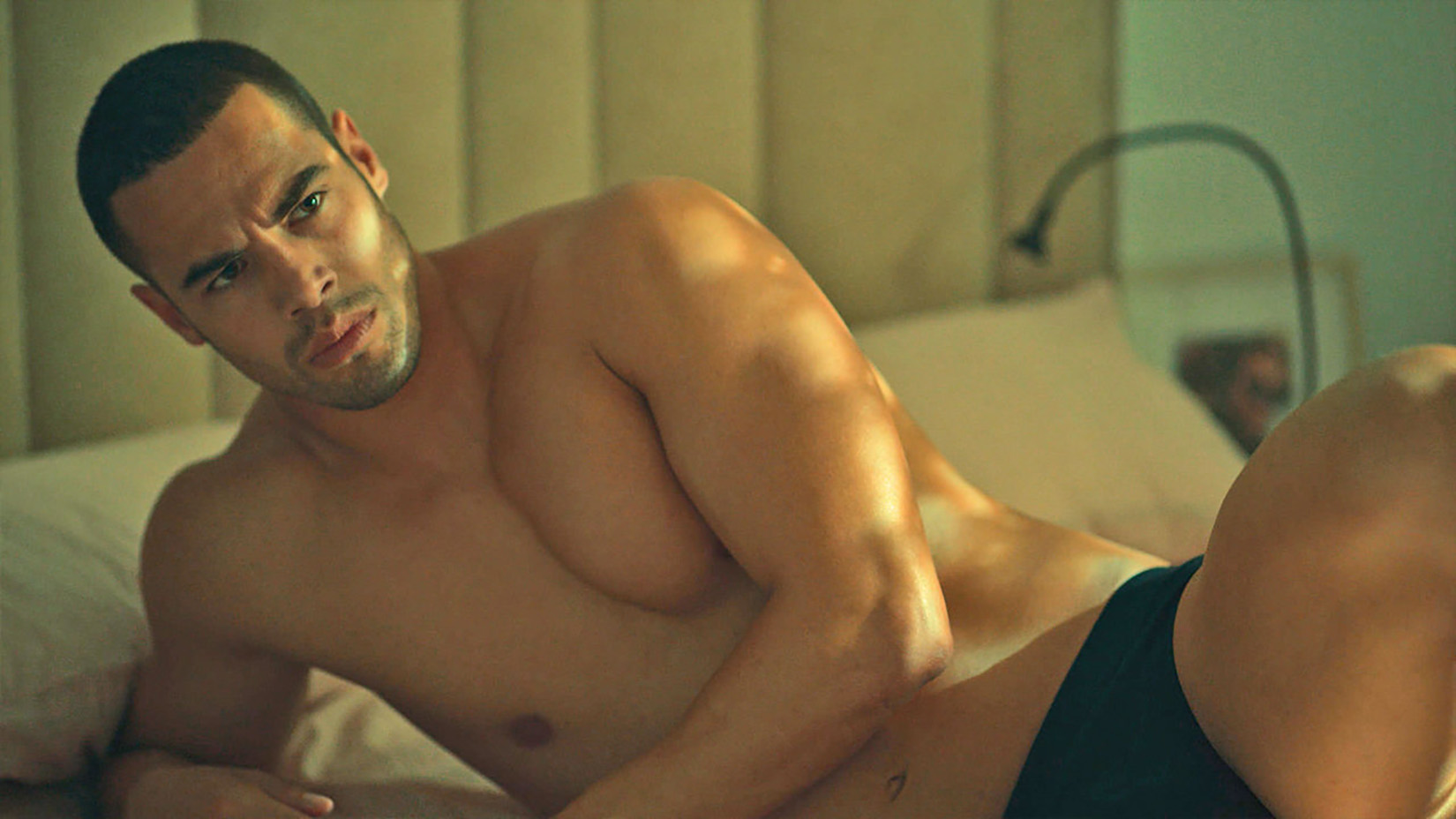 Seksi frajeri iz serije Toy Boy