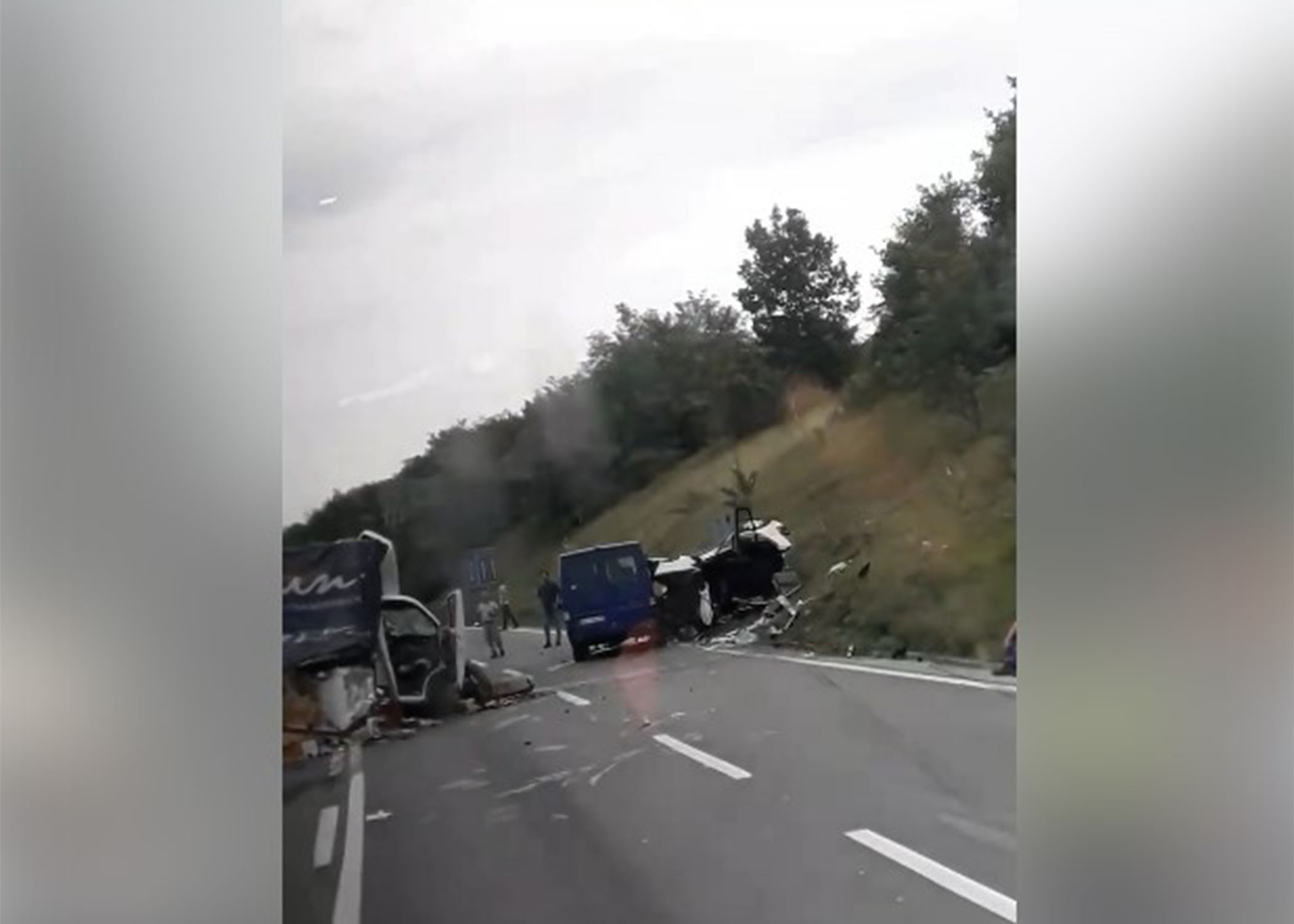 Lancana saobracajna nesreca kod Mladenovca