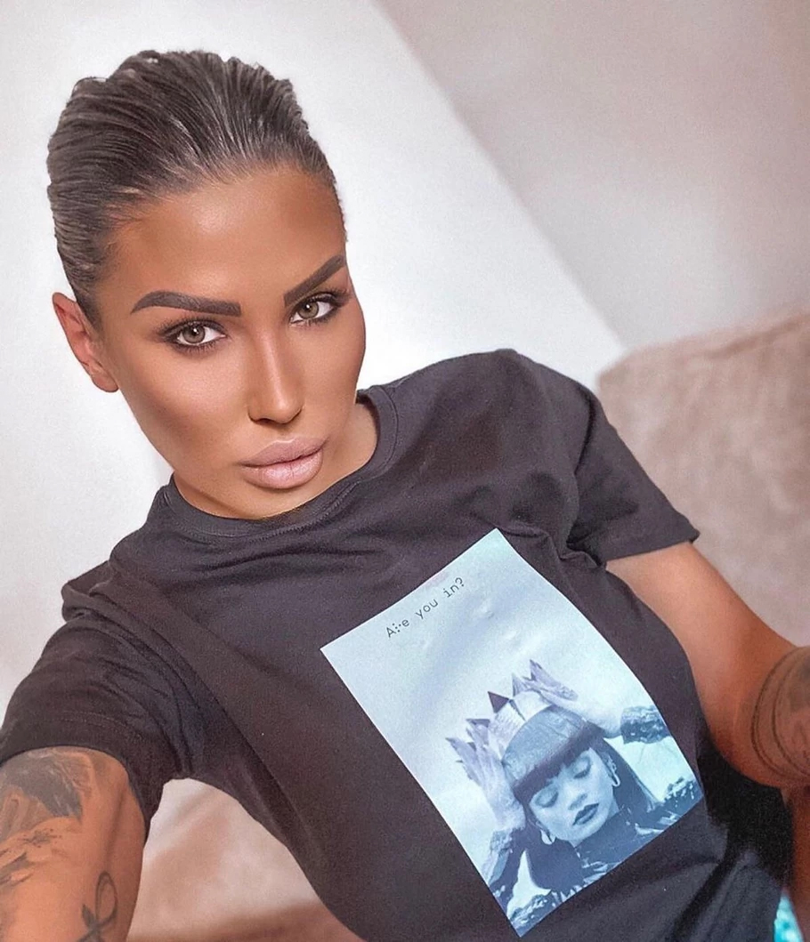 tijana ajfon instagram