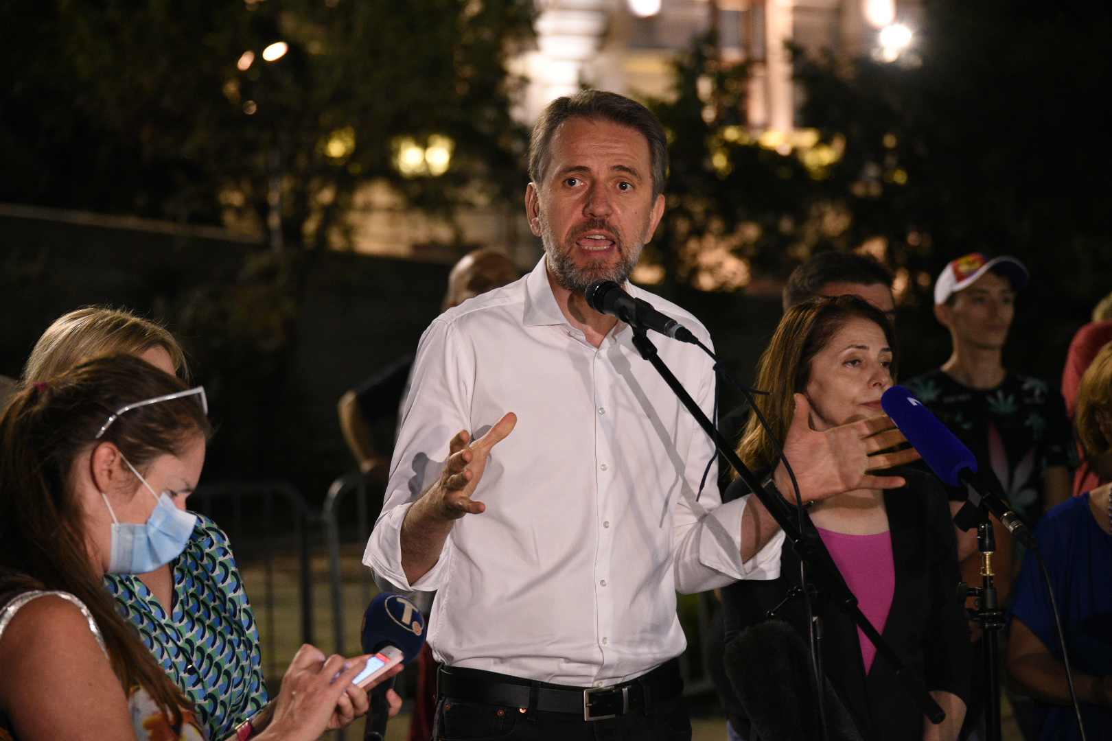 Beograd 02.08.2020. Saša Radulović. Protest u organizaciji stranke Dosta je bilo, DJB, Saše Radulovića, ispred Skupštine Srbije, Skupština Srbije Foto: Dragan Mujan/Nova.rs