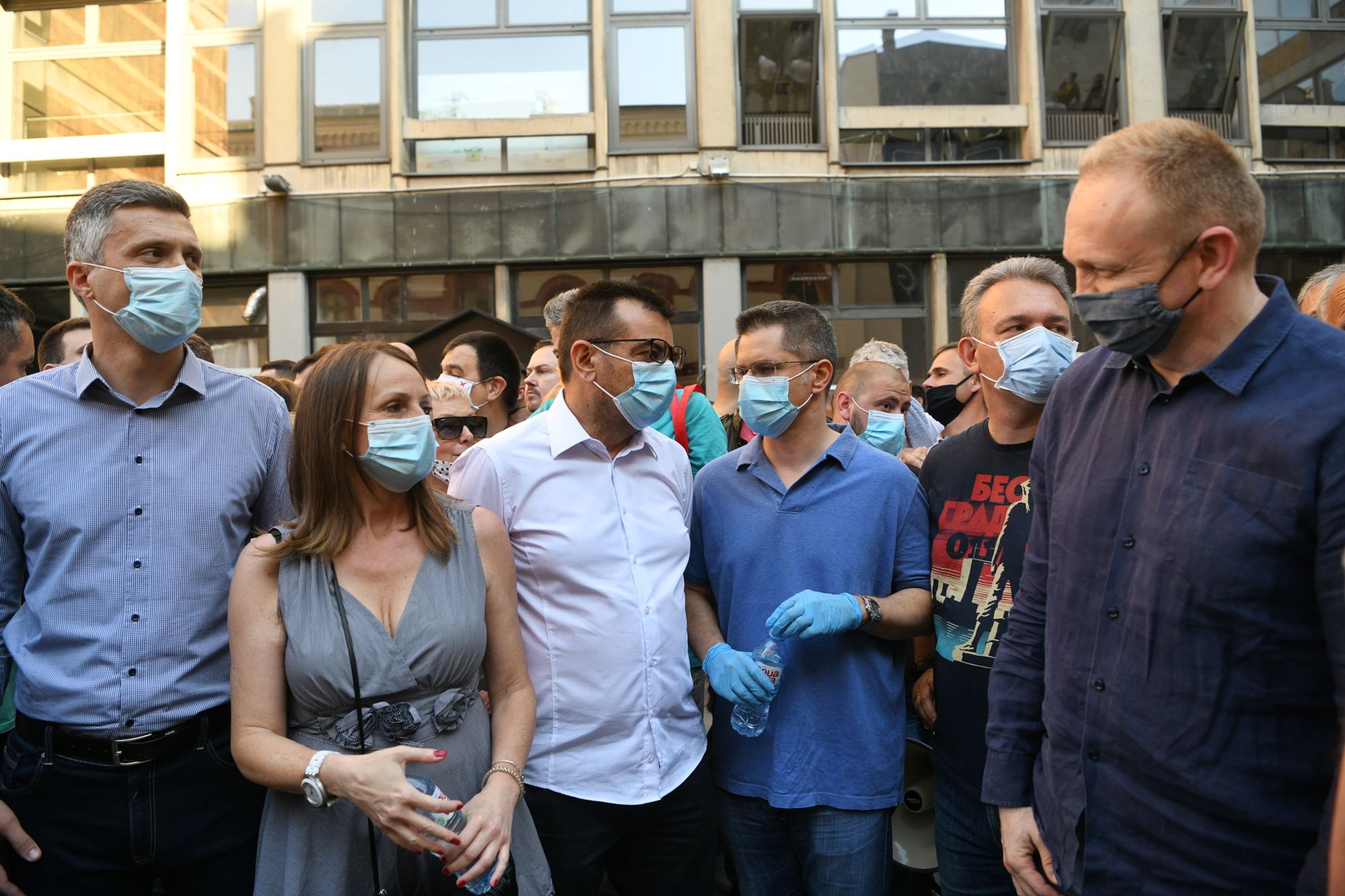 Beograd, 08.07.2020. Filozofski fakultet, protest, Obradović, Veselinović, Đilas, Jeremić Foto: Filip Krainčanić/Nova.rs