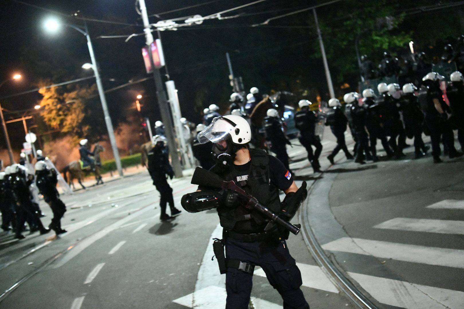 Beograd, 07.07.2020. Skupština, Protest protiv Vučića i policijskog časa Foto: Vladislav Mitić/Nova.rs
