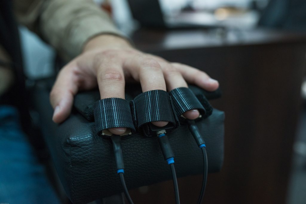 Detektor laži, poligraf Foto: Shutterstock