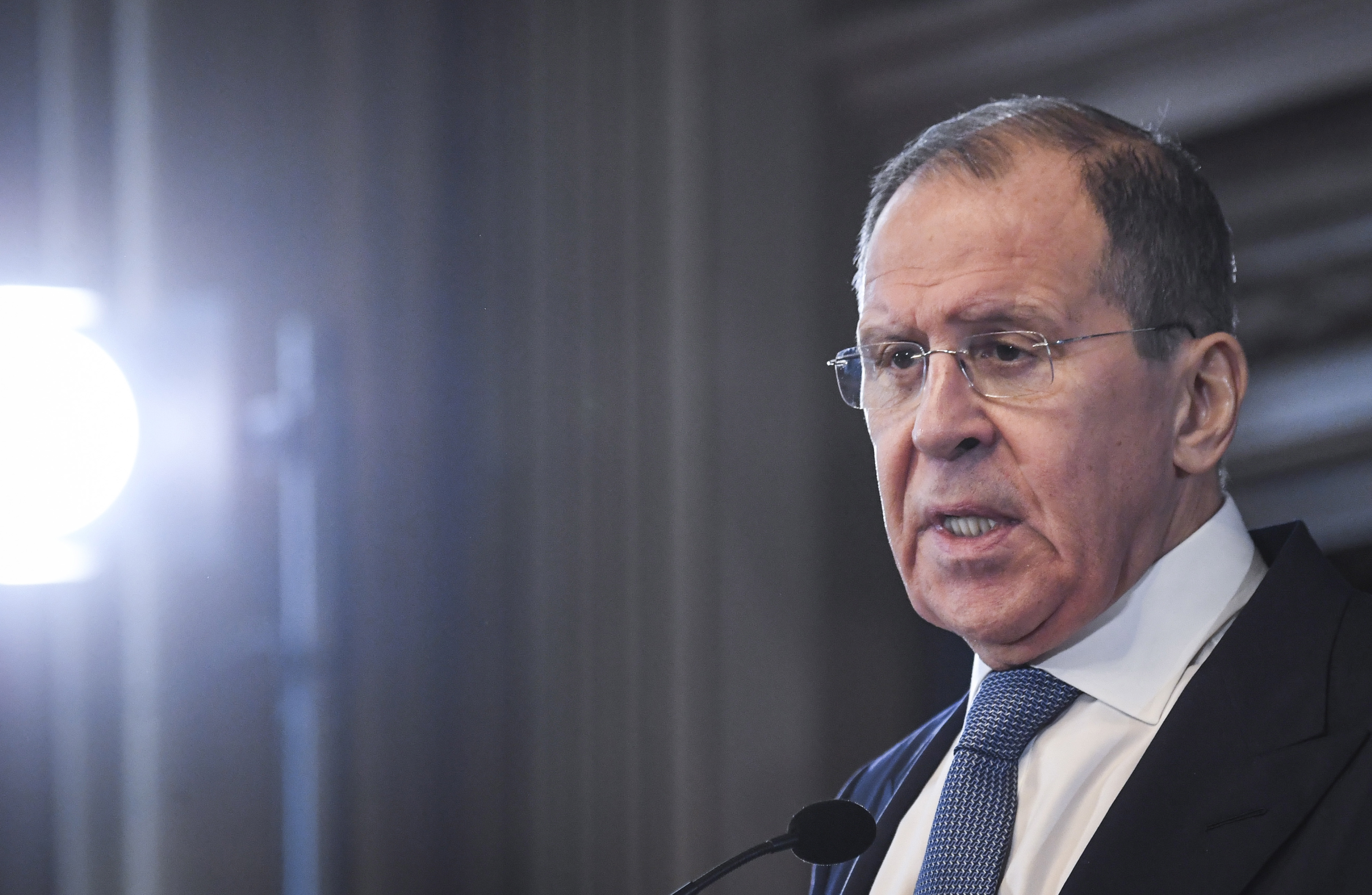 Sergej Lavrov
epa08266626 Russian Foreign Minister Sergei Lavrov attends a joint press conference with his Finnish counterpart Haavisto after their talks, in the House of the Estates, in Helsinki, Finland, 03 March 2020.  EPA-EFE/KIMMO BRANDT