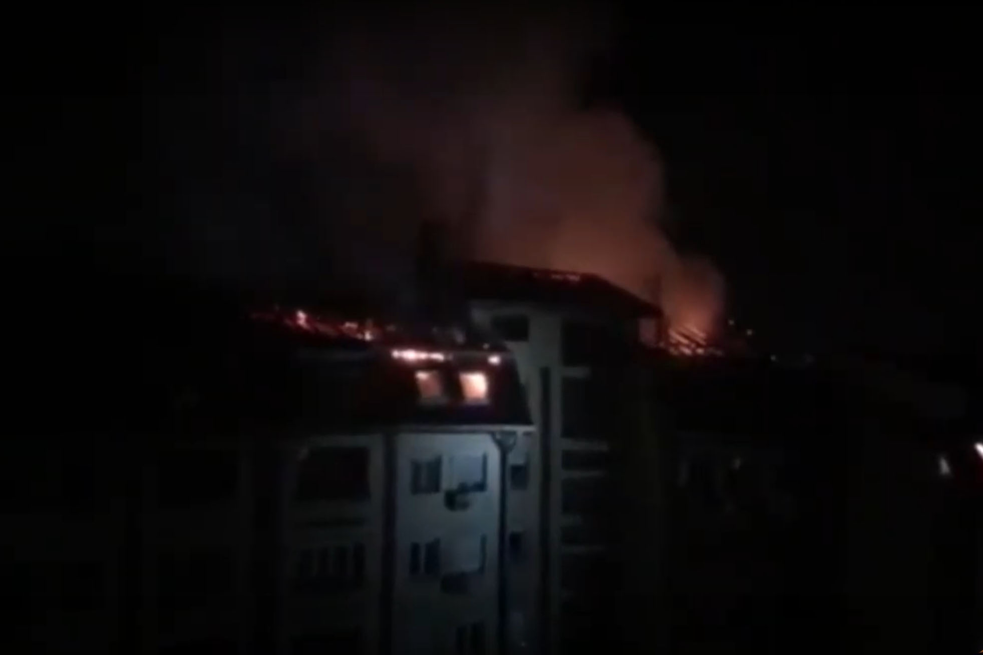 pozar detelinara03 foto PrintscreenYouTubeRadio 021