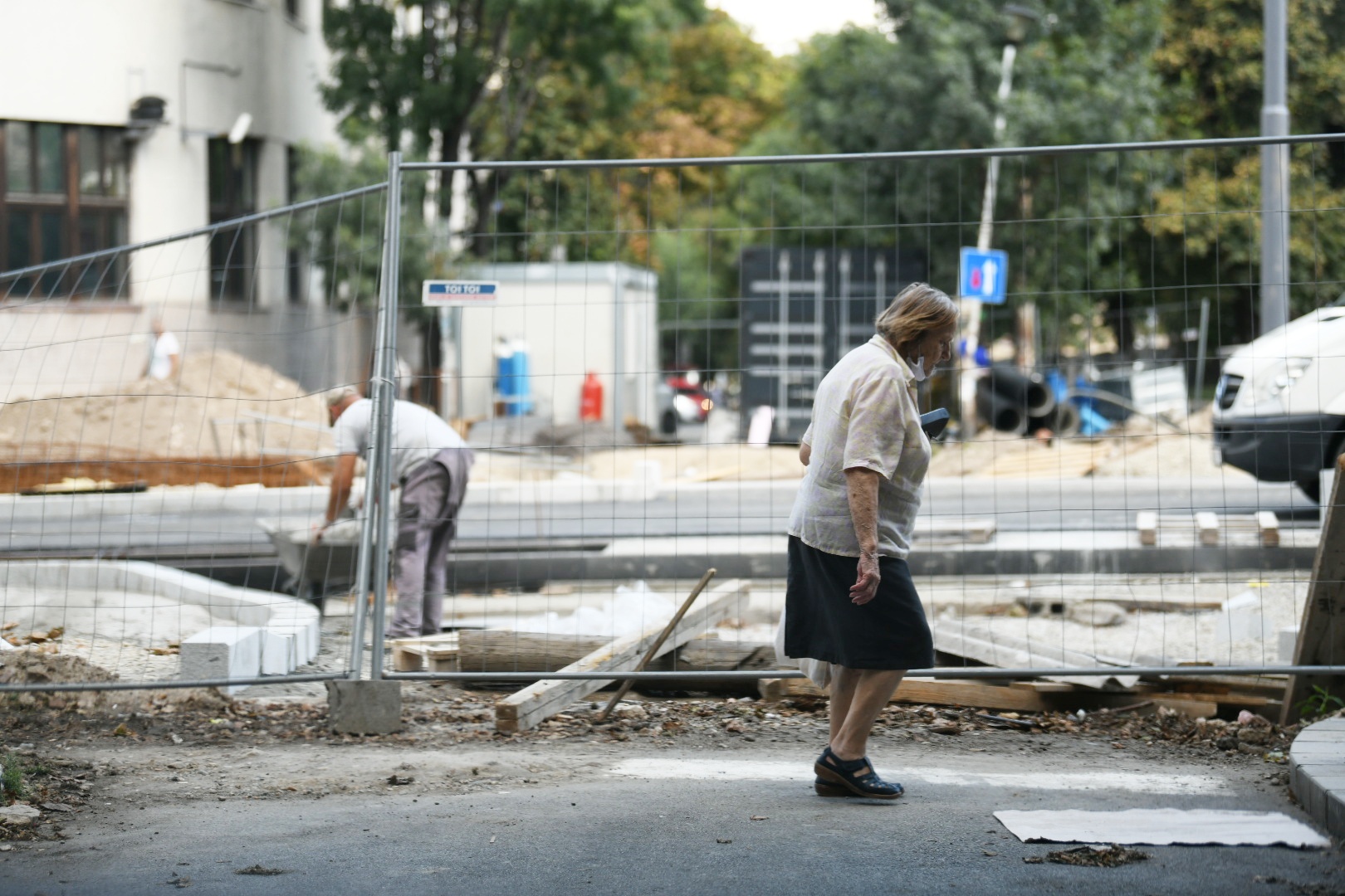 BEOGRAD 01.09.2020 Radovi, ulica Cara Dusana, rekonstrukcija ulice, radnici