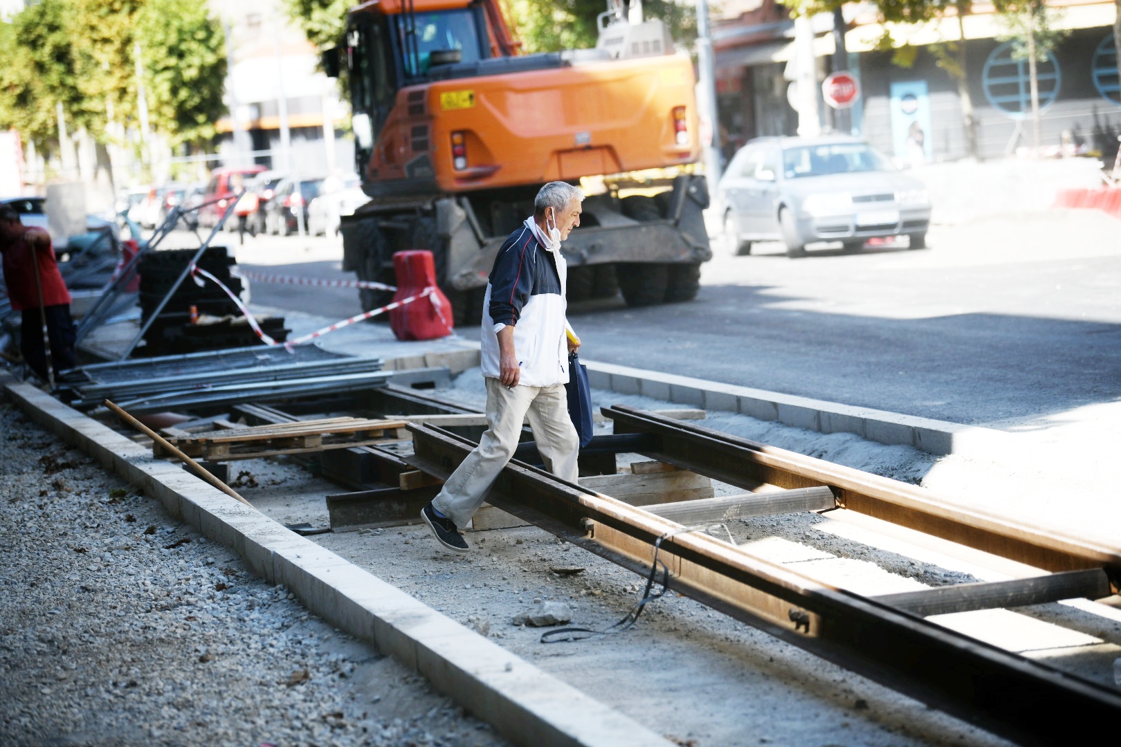 BEOGRAD 01.09.2020 Radovi, ulica Cara Dusana, rekonstrukcija ulice, radnici