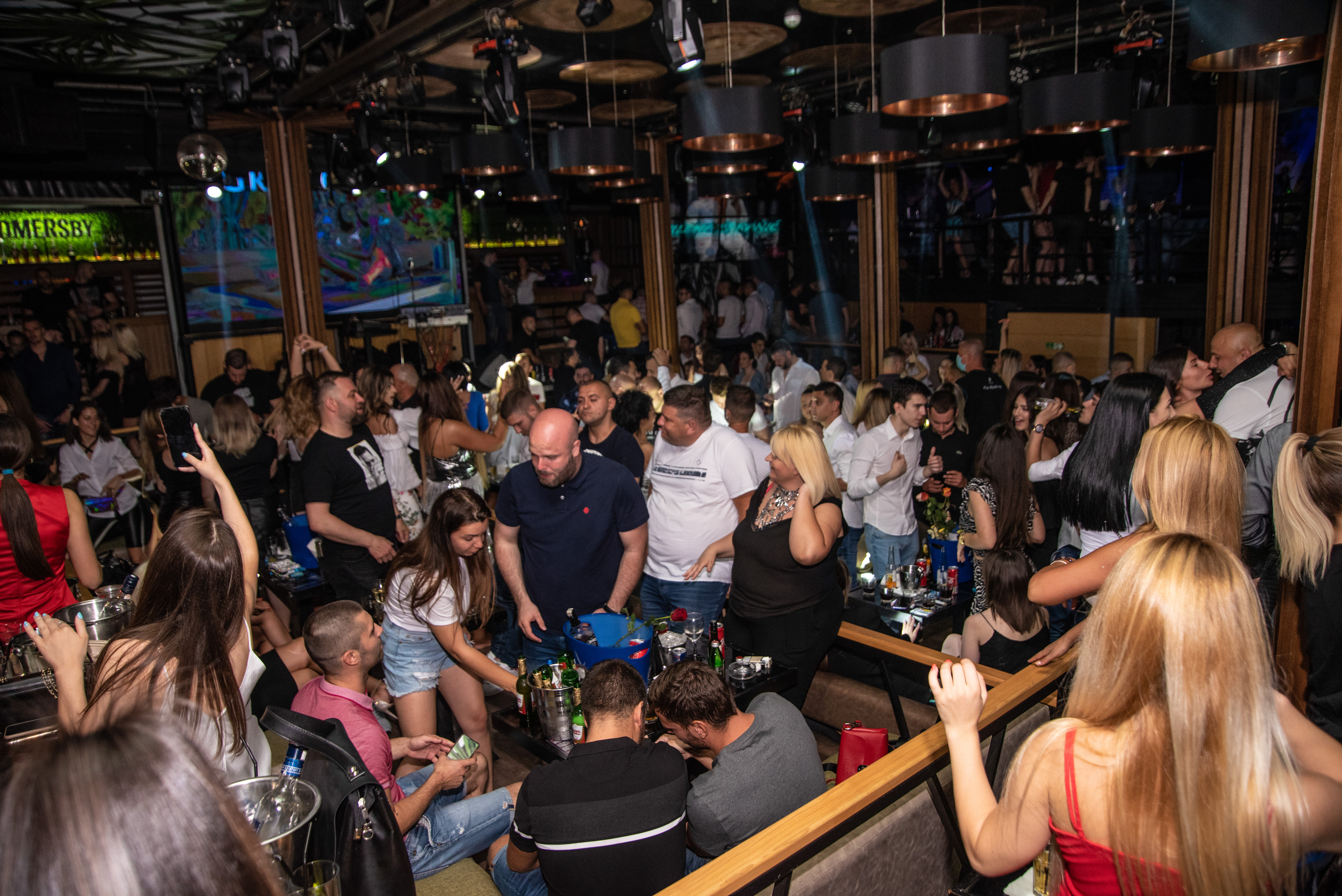 Beograd 27. jun 2020. Beogradski splavovi, nocni zivot, splav, diskoteka, nocni klub, mere zastite, koronavirus Foto:Dragan Mujan/Nova.rs