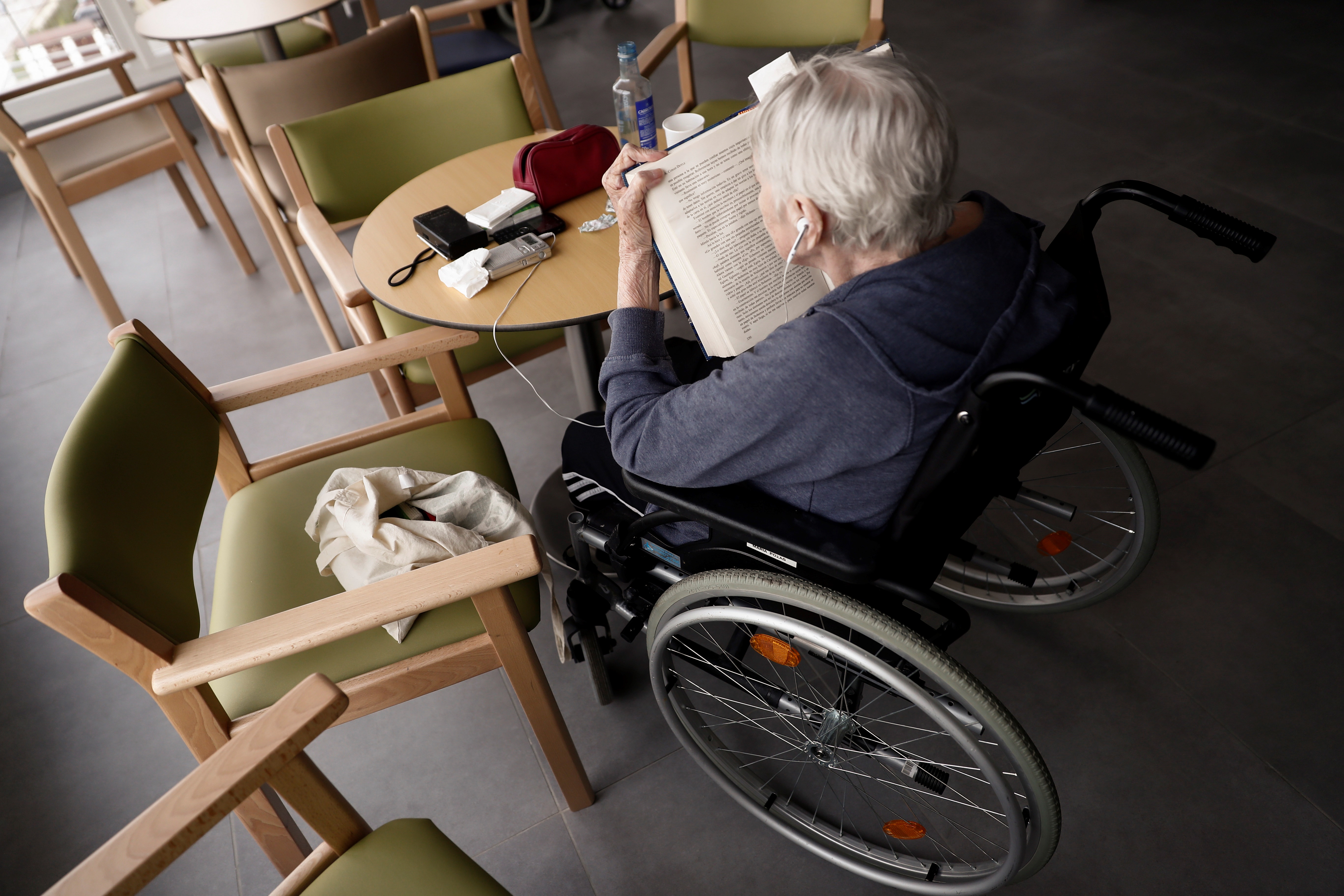 Starački dom ilustracija