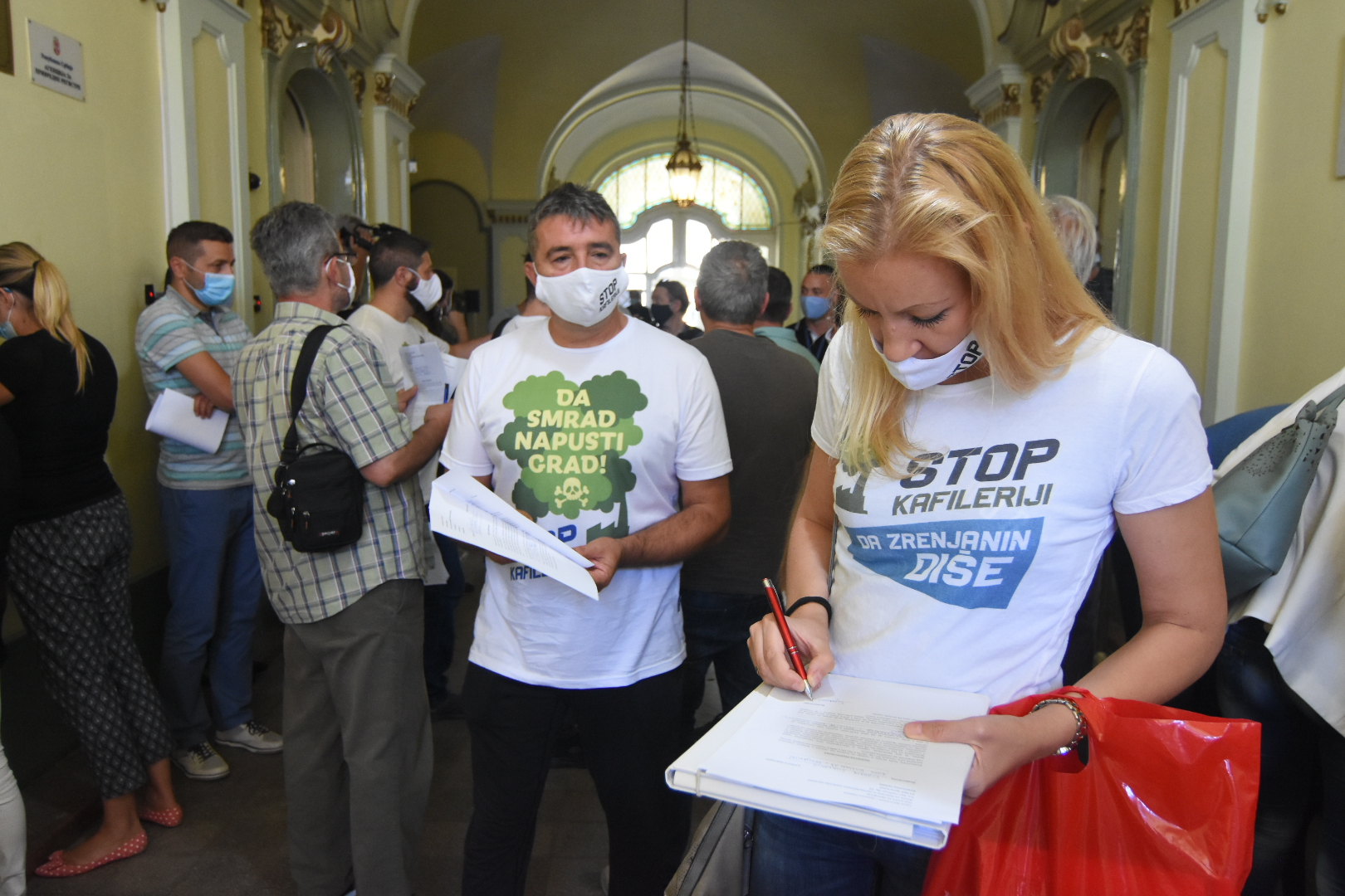 Zrenjanin 04. septembar 2020. Javna rasprava Linglong, protest Foto:Nenad Lazić/Nova.rs