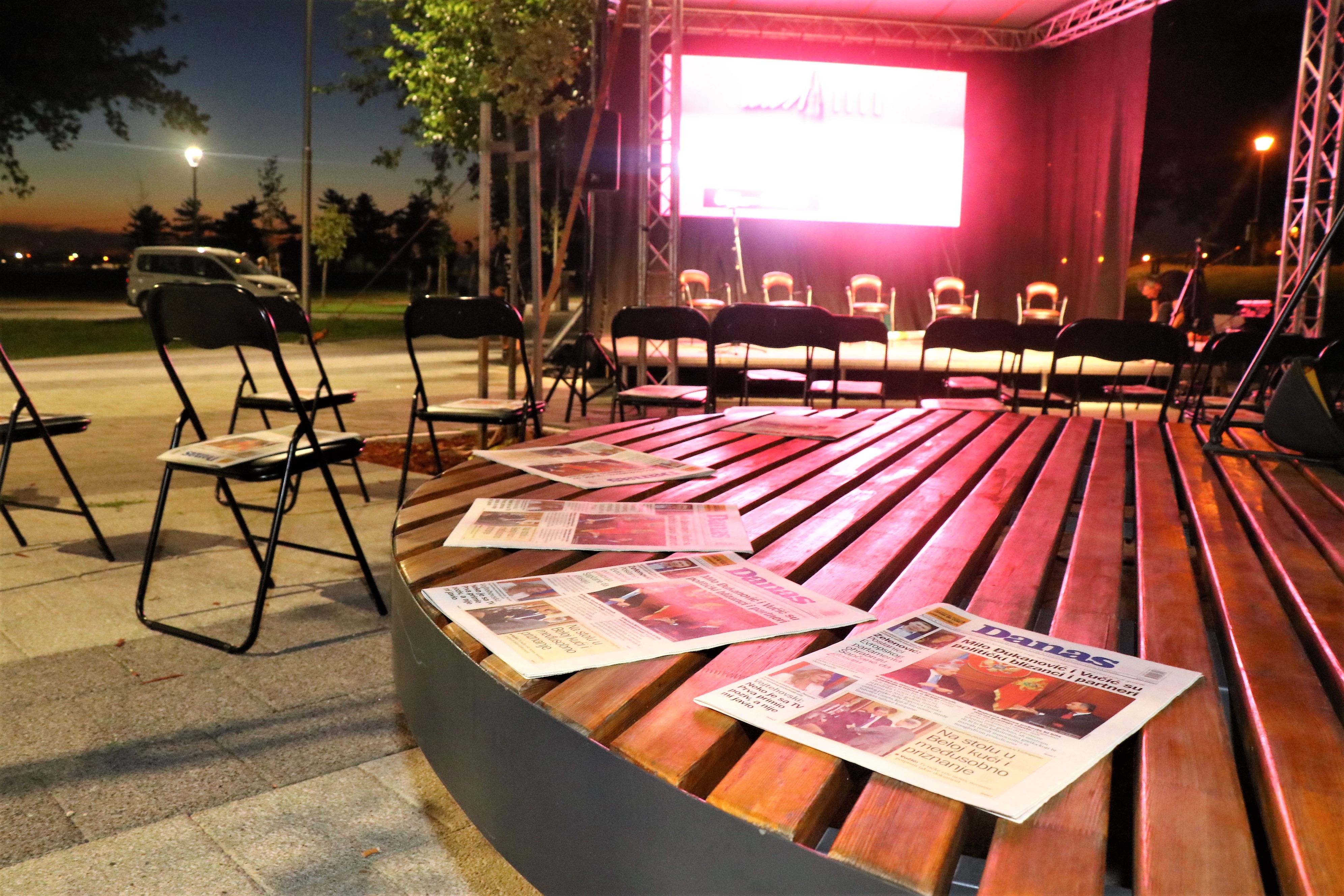 Šabac 04.09.2020. Zona Novog Optimizma, Novi optimizam, tribina Foto: Novi Optimizam