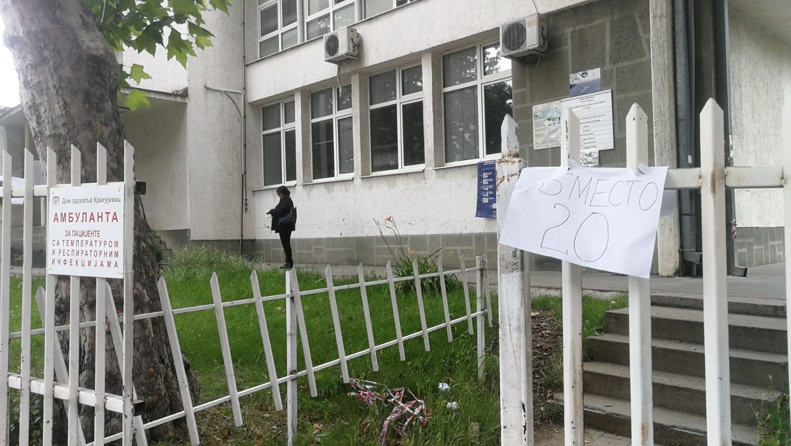 Kragujevac Izbori 2020, glasanje Birako mesto pored Kovid ambulante