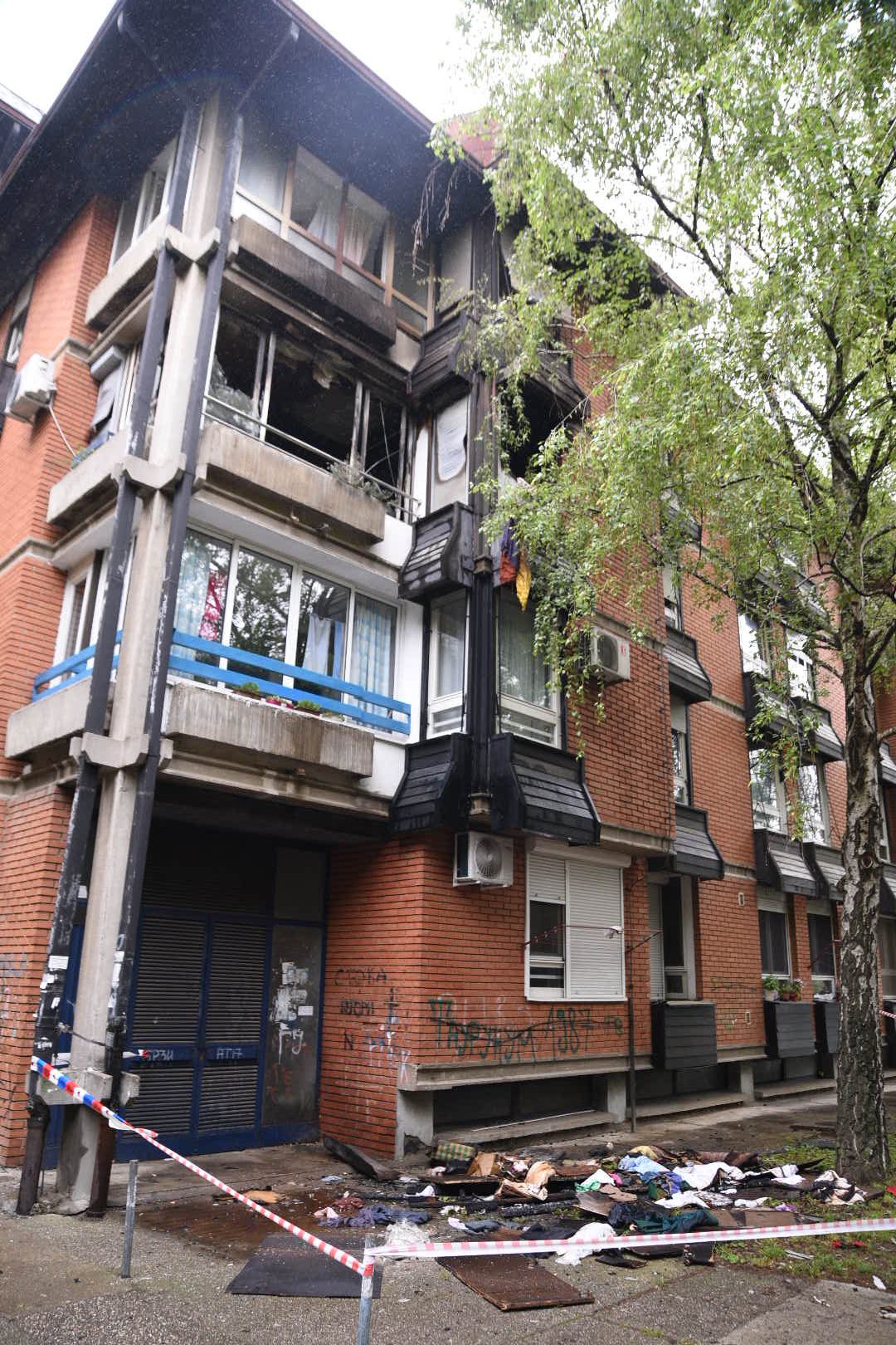 Beograd, 01.06.2020. Zemun, požar, izgorela žena Foto: Dragan Mujan/Nova.rs