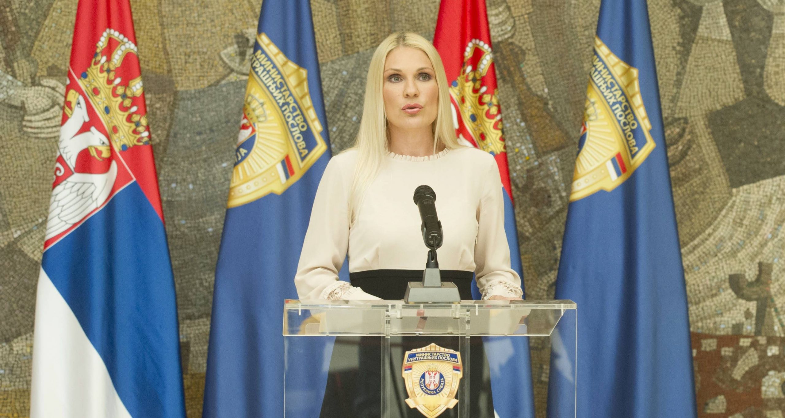Beograd, 10.05.2017. - Drzavna sekretarka u Ministarstvu unutrasnjih poslova Biljana Popovic Ivkovic govori na konferenciji za novinare, danas u Palati Srbija u Beogradu. Uz vest Bete. (BETAPHOTO/MUP SRBIJE/DS)
