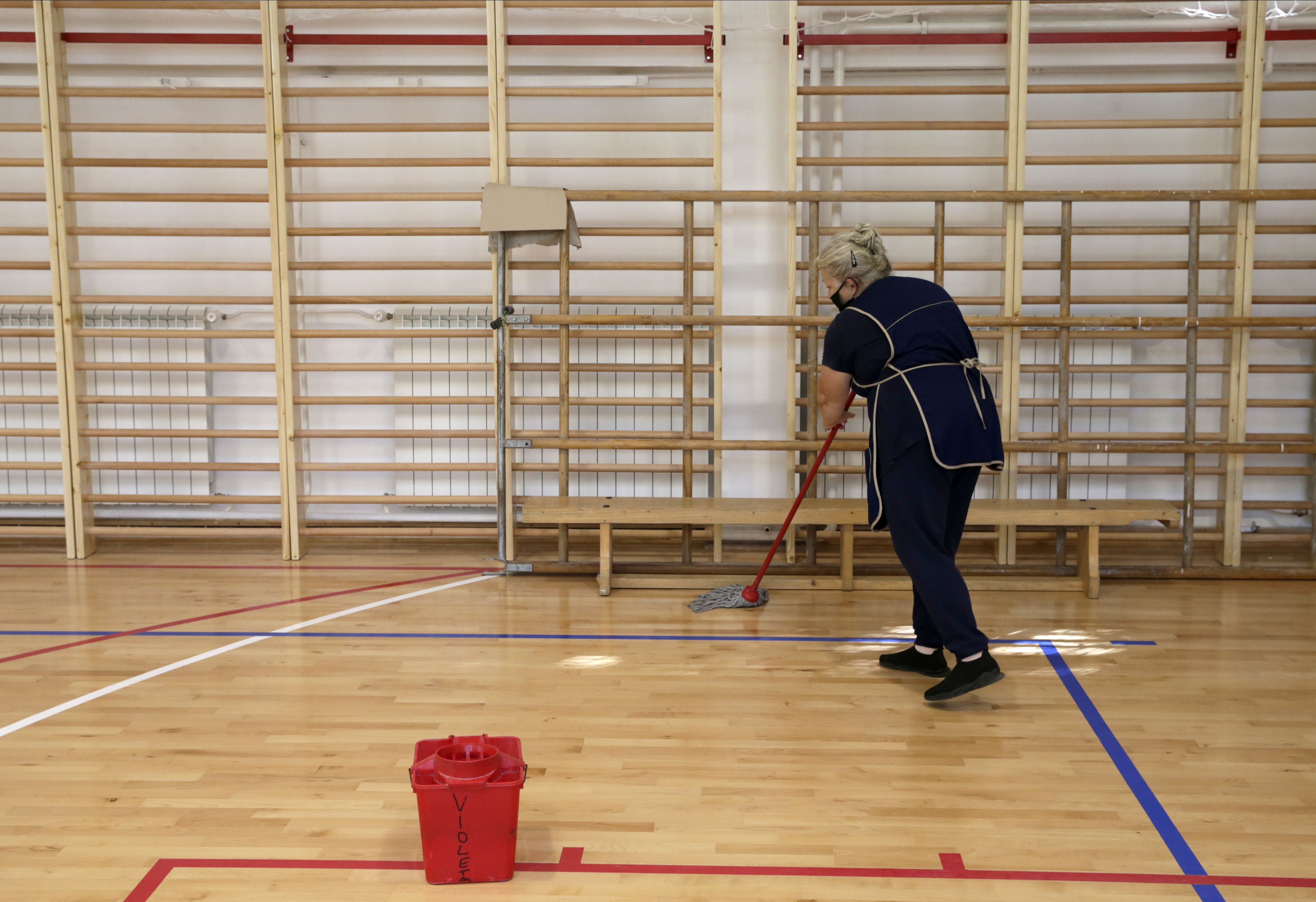 Preparations for the re-opening of schools in Belgrade skola