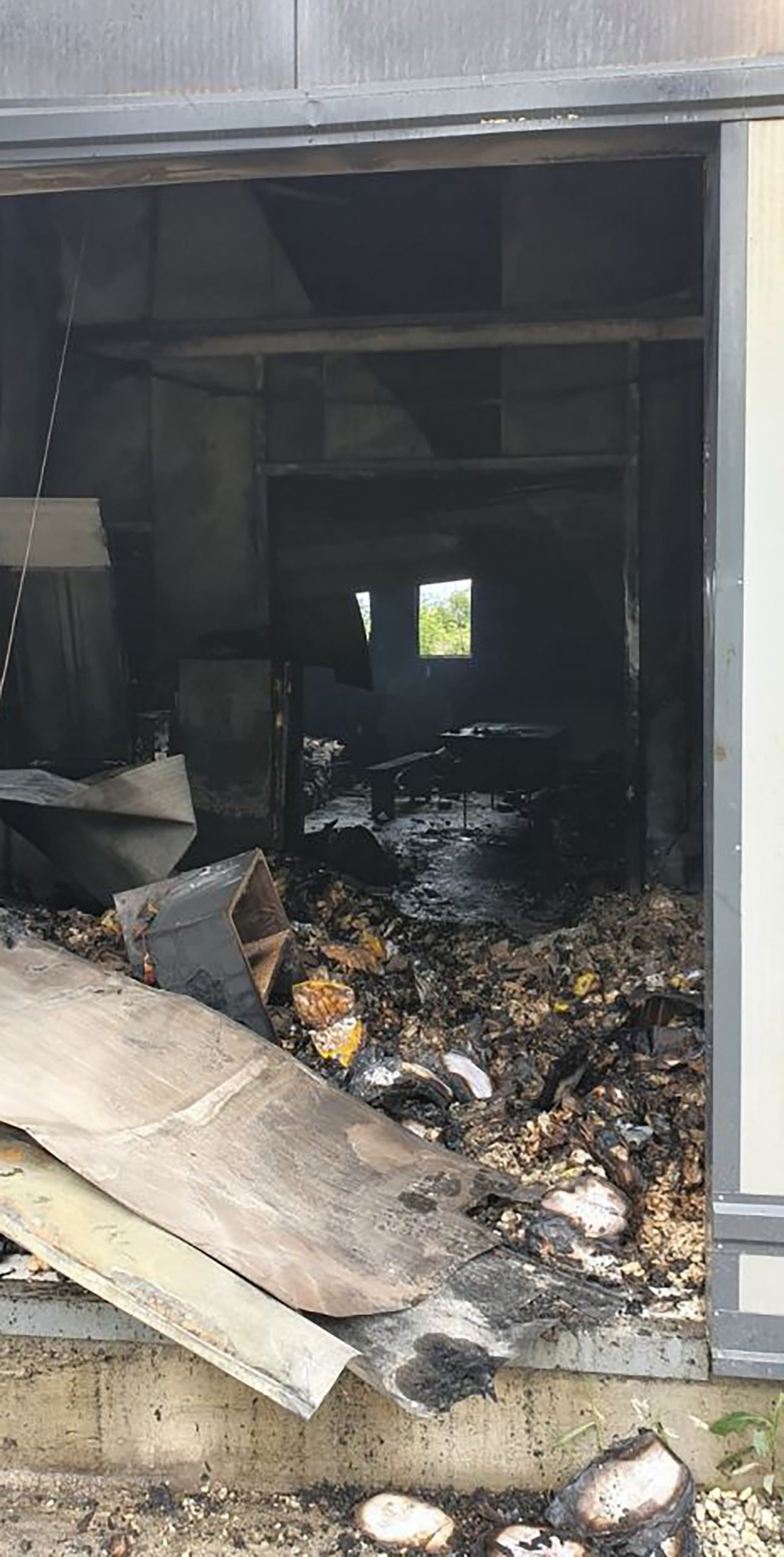 Pozar fabrika kolaca nadomak Kragujevca