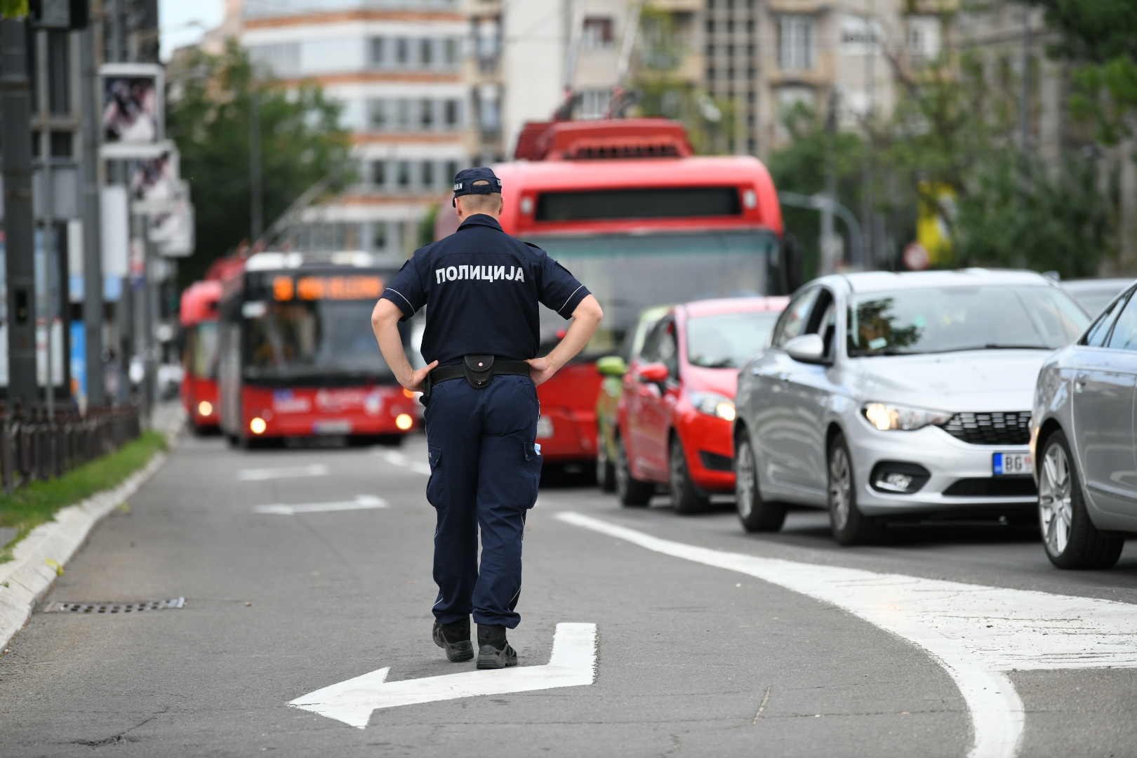 Beograd 05.06.2020. Skup ispred Skupstine Srbije penzioneri protest saobracajna guzva, saobracaj policija Foto:Vesna Lalić/Nova.rs