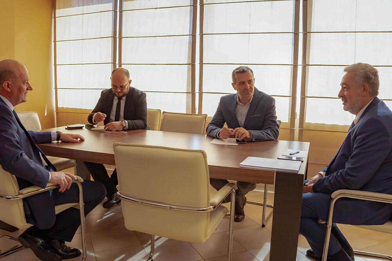 Mandatar za sastav nove Vlade, Zdravko Krivokapić, predstavnici Bošnjačke stranke sastanak