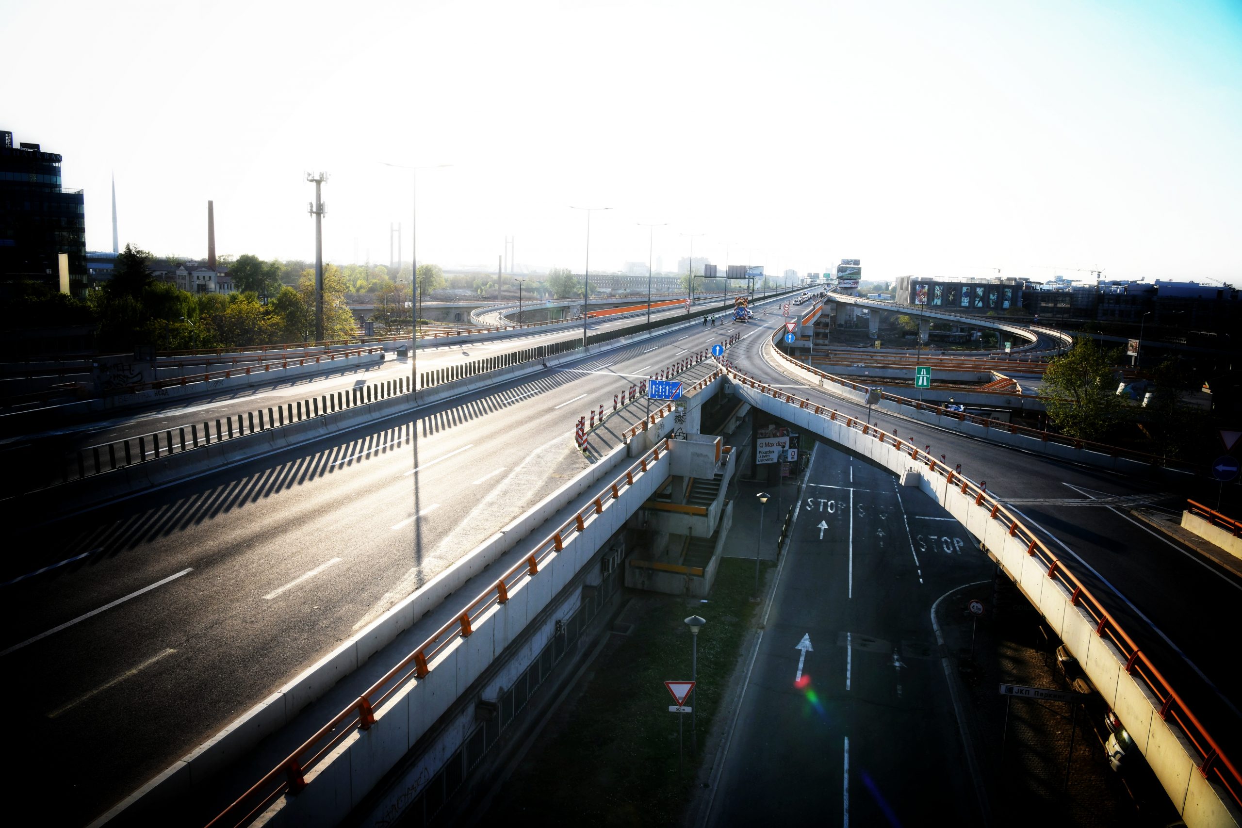 Beograd 23.04.2020. Autoput, koronavirus, prazan put, vanredno stanje, Mostarska petlja, Gazela Foto: Vesna Lalić/Nova.rs