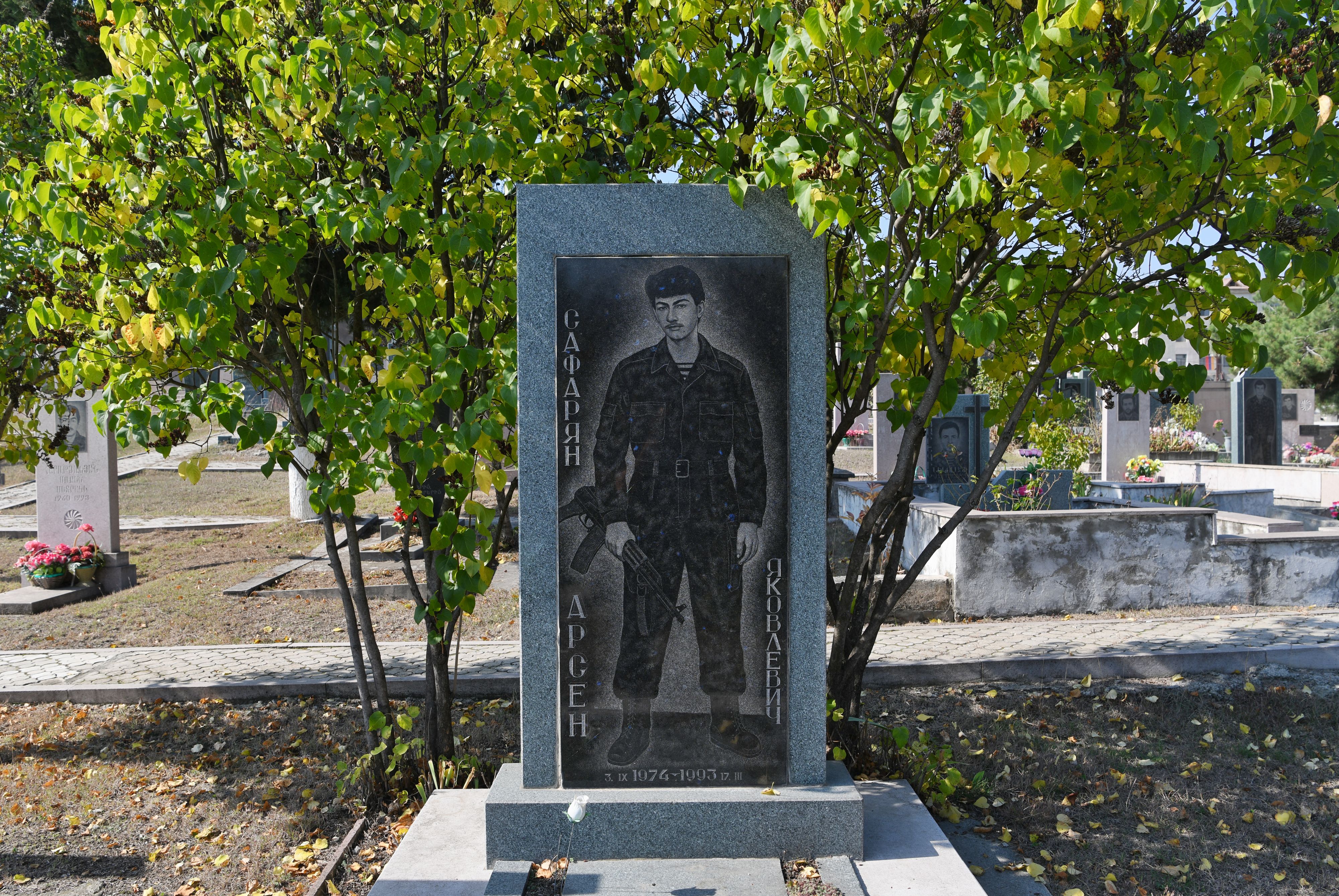 20.10.2020. Jermenija, Nagorno Karabah. Groblje, spomenici iz prethodnih ratova Foto: Filip Krainčanić/Nova.rs