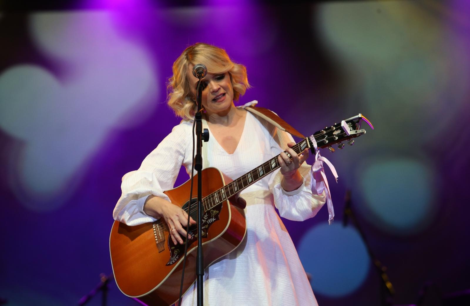 Split: Mia Dimšić i gosti oduševili publiku na Gripama  20.10.2018., Split - Mia Dimsic odrzala svoj prvi splitski koncert i sa svojim gostima Djanom Smajo, Domenicom, Davidom Langleyjem i Tajci odusevila publiku na Gripama.

Photo: Ivo Cagalj/PIXSELL