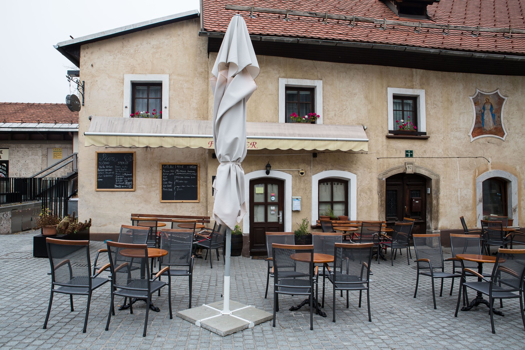 Slovenia declares an epidemic in Skofja Loka - 19 Oct 2020