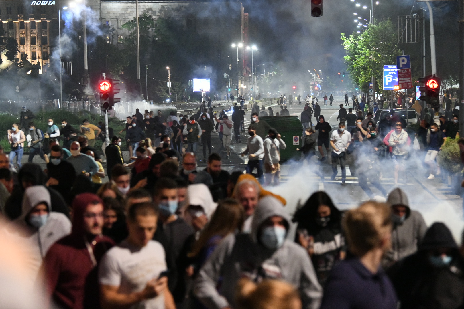 Beograd, 07.07.2020. Skupština, Protest protiv Vučića i policijskog časa Foto: Vesna Lalić/Nova.rs