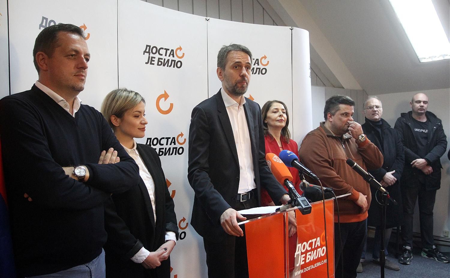 Mesto: Beograd
Datum: 07.03.2020
Dogadjaj: POLITIKA - konferencija za novinare Pokreta Dosta je bilo (DJB) uoči sednice Glavnog odbora 
Ličnosti: Saša Radulović Branka Stamenković