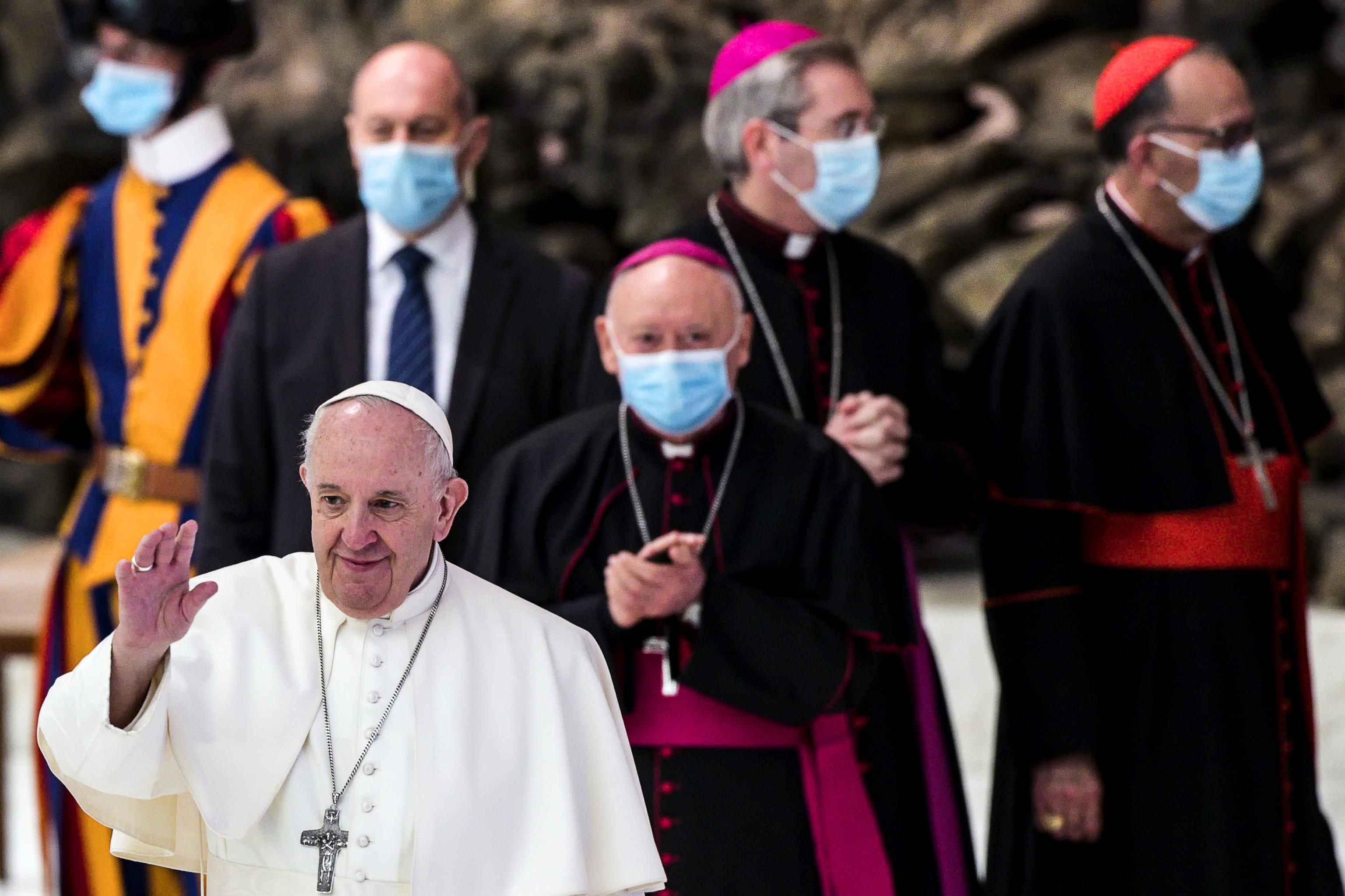 Papa Franja
epa08761249 Pope Francis attends the general audience in the Paul VI hall, Vatican City, 21 October 2020.  EPA-EFE/ANGELO CARCONI