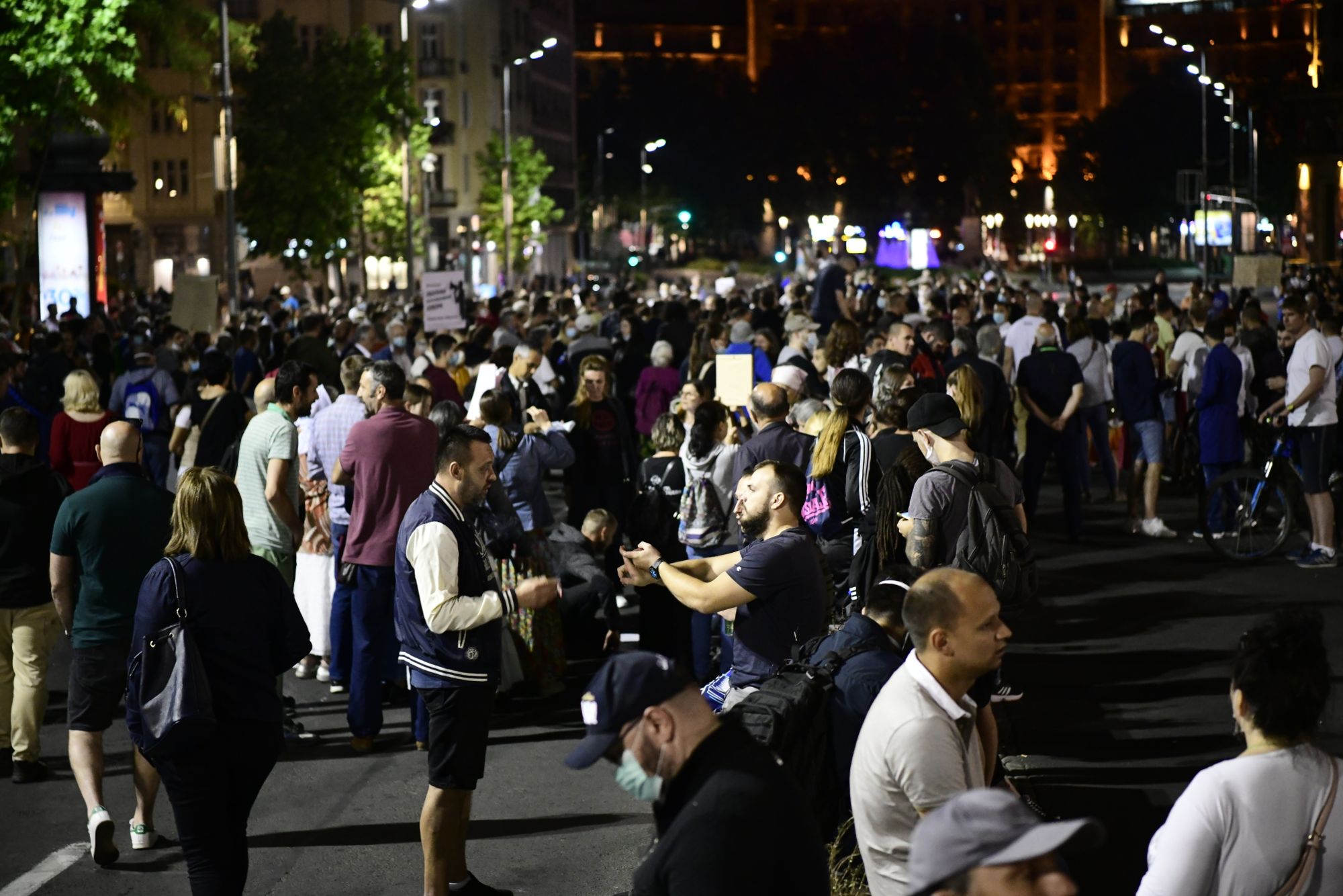 Beograd 13. jul 2020. Sedmi dan protesta ispred Skupstine Srbije Foto:Goran Srdanov/Nova.rs