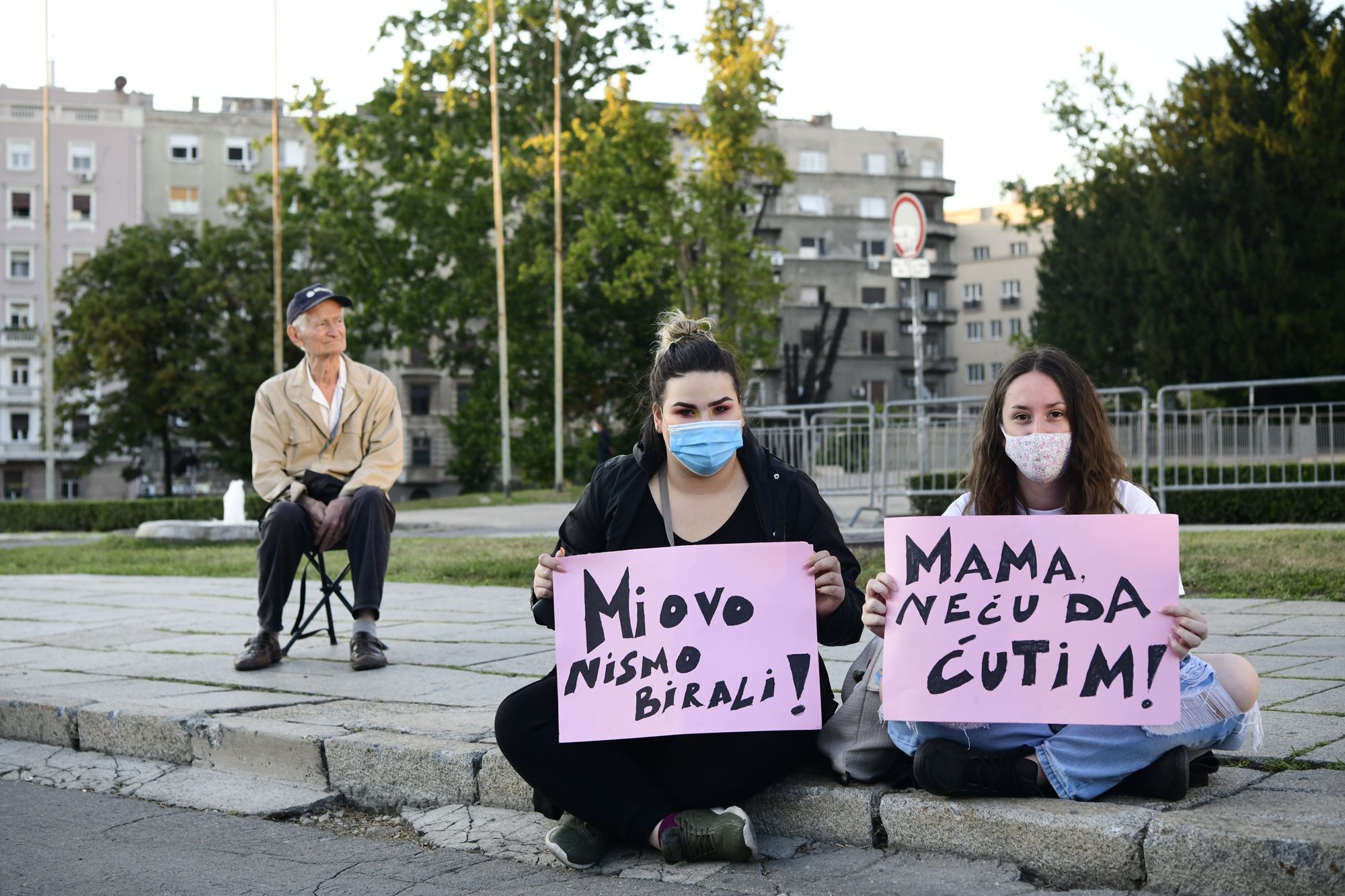 Beograd 13. jul 2020. Sedmi dan protesta ispred Skupstine Srbije Foto:Goran Srdanov/Nova.rs