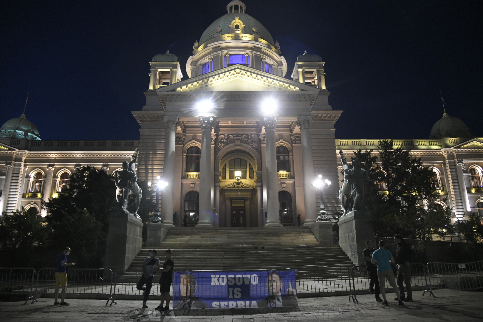 Beograd 14. jul 2020. Protest ispred Skupstine Srbije osmi dan Foto:Nemanja Jovanović/Nova.rs