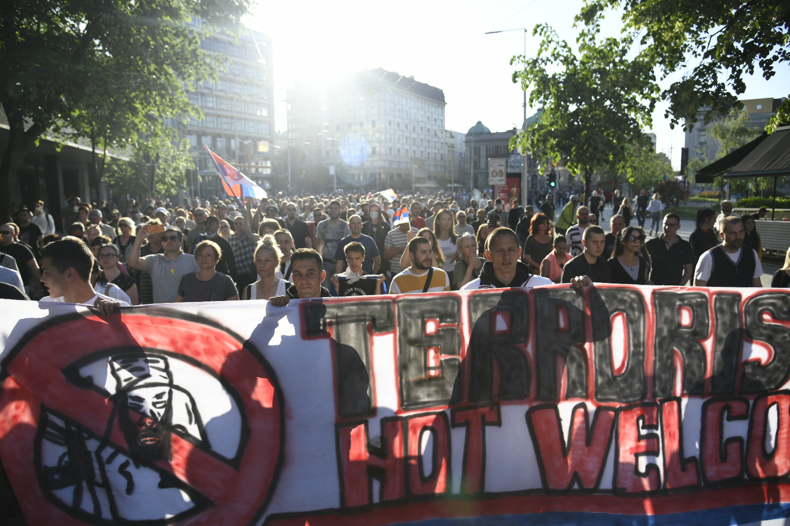 Beograd 09.05.2020. Protest ultradesničara, desničari, pokret Svetlo Foto: Nemanja Jovanović/Nova.rs