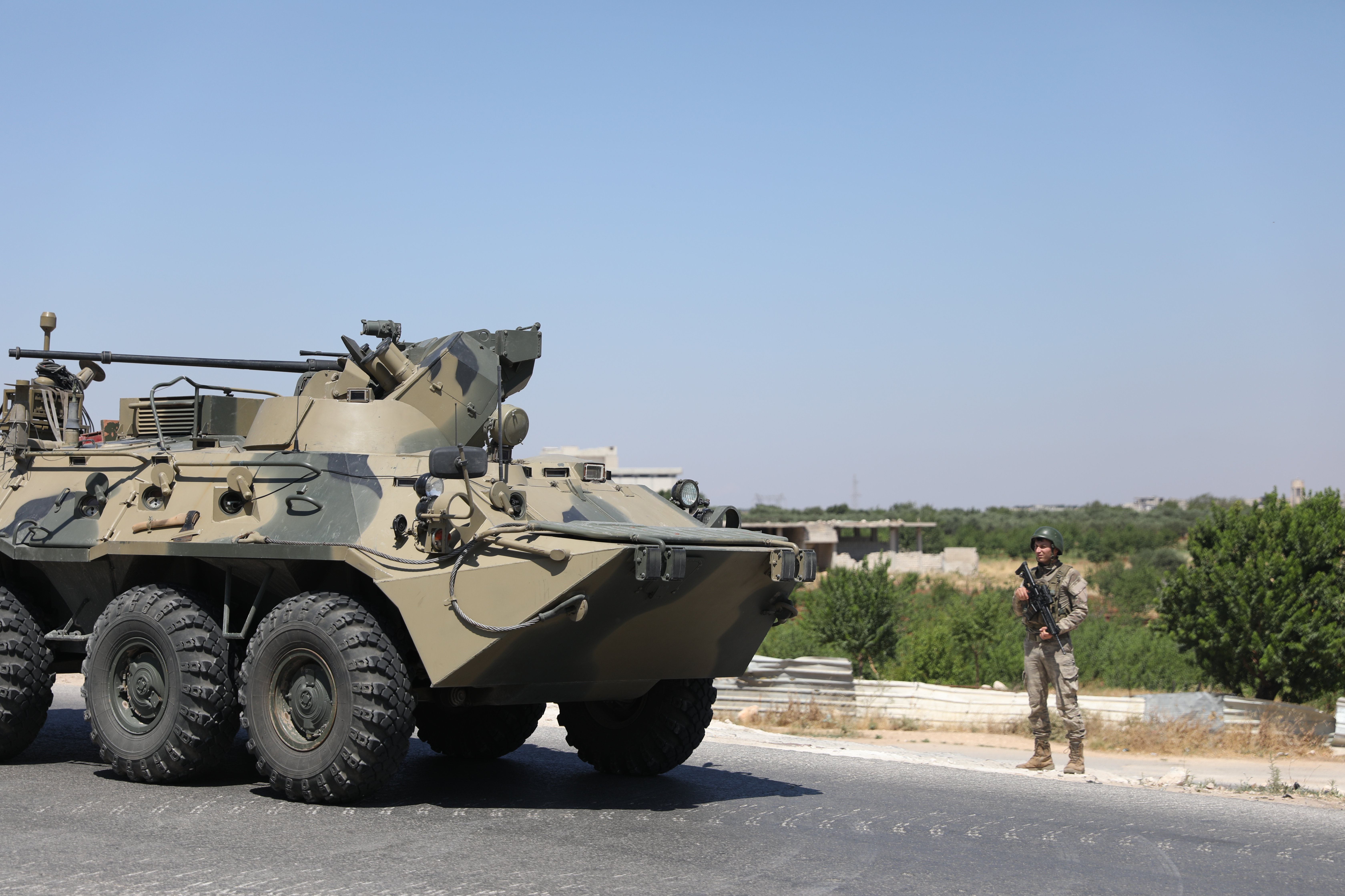 Russian-Turkish military patrol  in Idlib