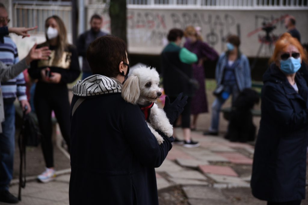 Beograd 18.07.2020. Protest, Vračar, stanari, park Foto: Dragan Mujan/Nova.rs