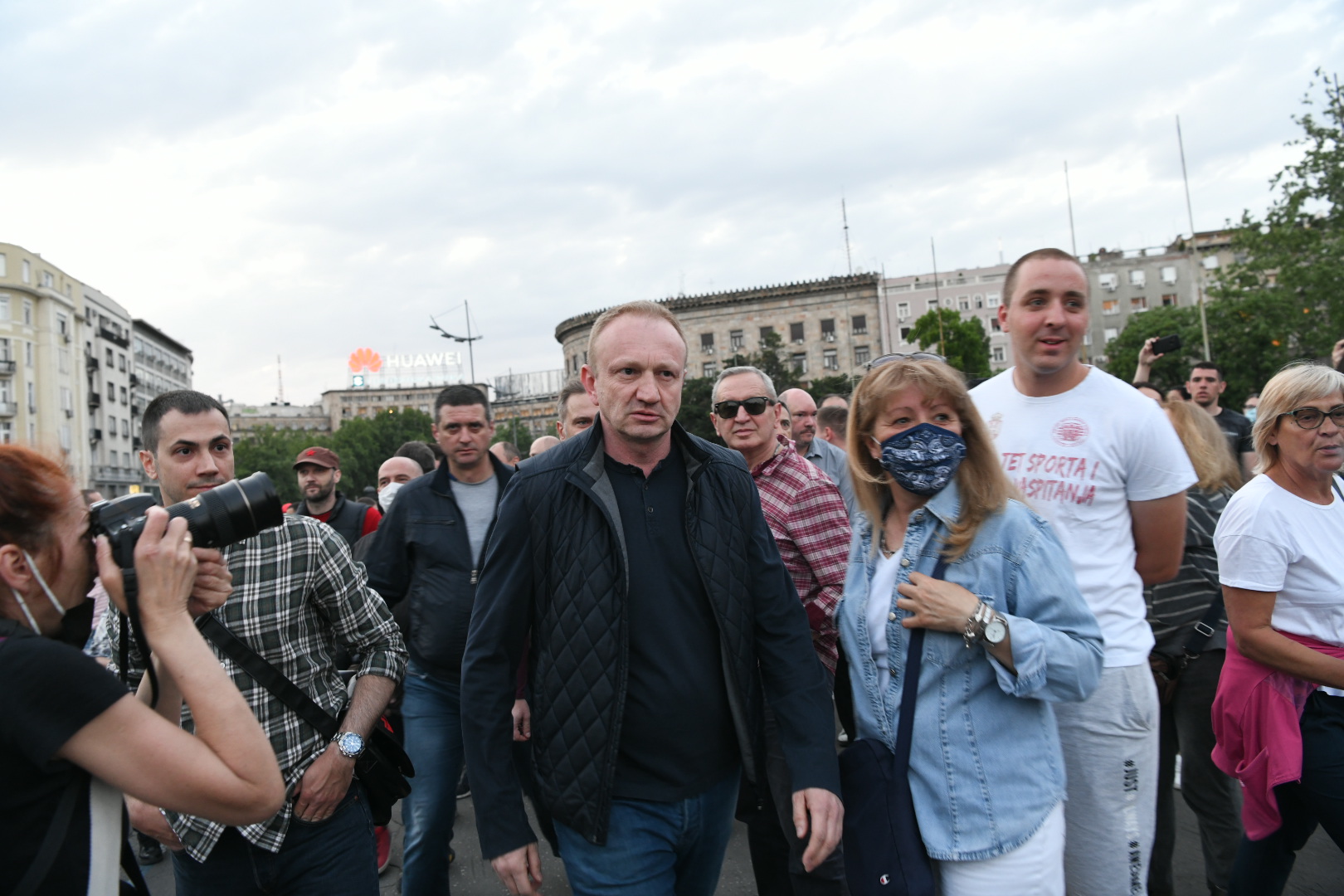 Beograd 11.05.2020. Dragan Đilas, Protest ispred Skupštine Srbije opozicija i vlast, žandarmerija protest Foto:Vesna Lalić/Nova.rs