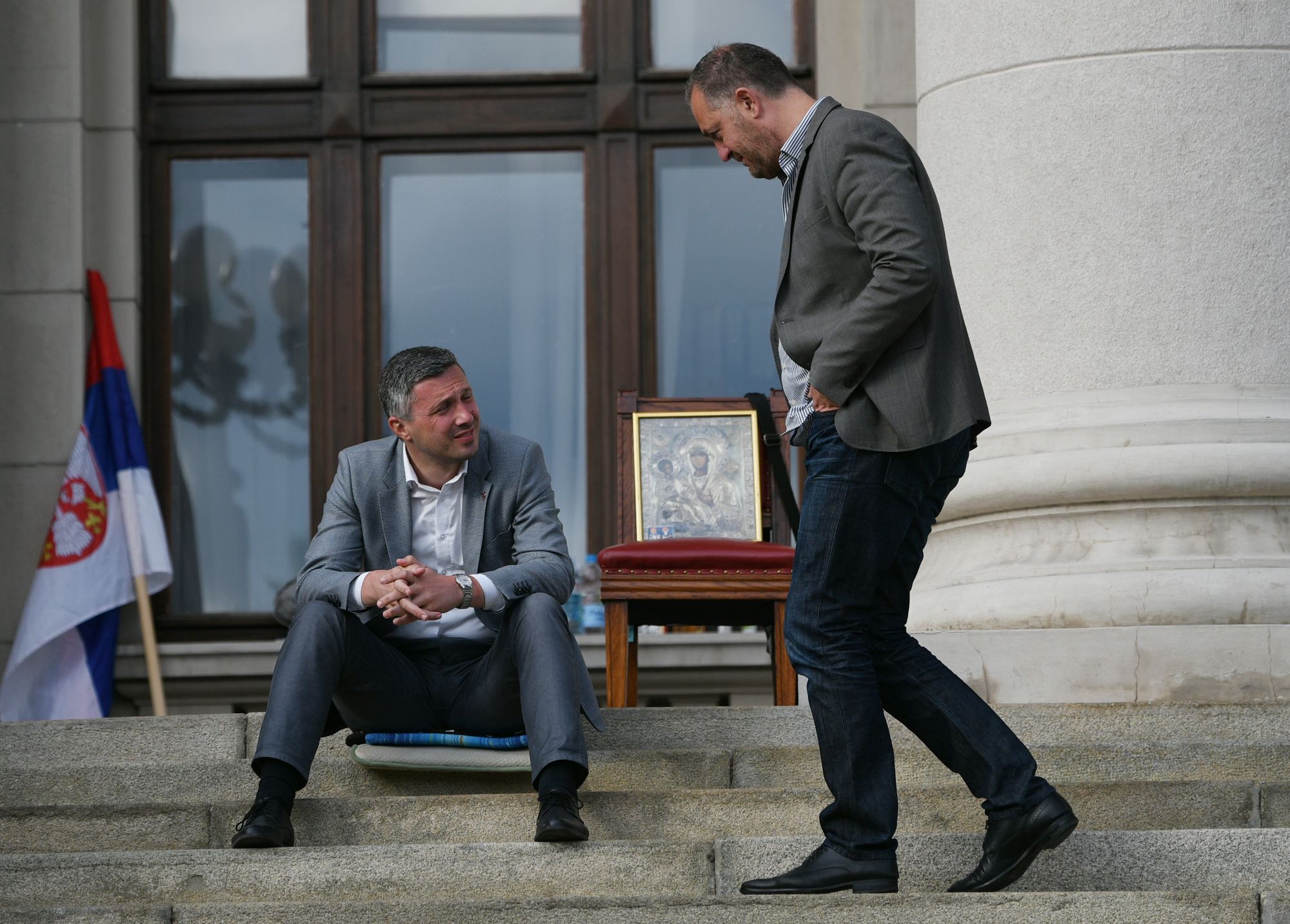 Beograd 12.05.2020. Boško Obradović i Ivan Kostić, štrajk glađu ispred Skupštine Srbije treći dan Foto:Filip Krainčanić/Nova.rs