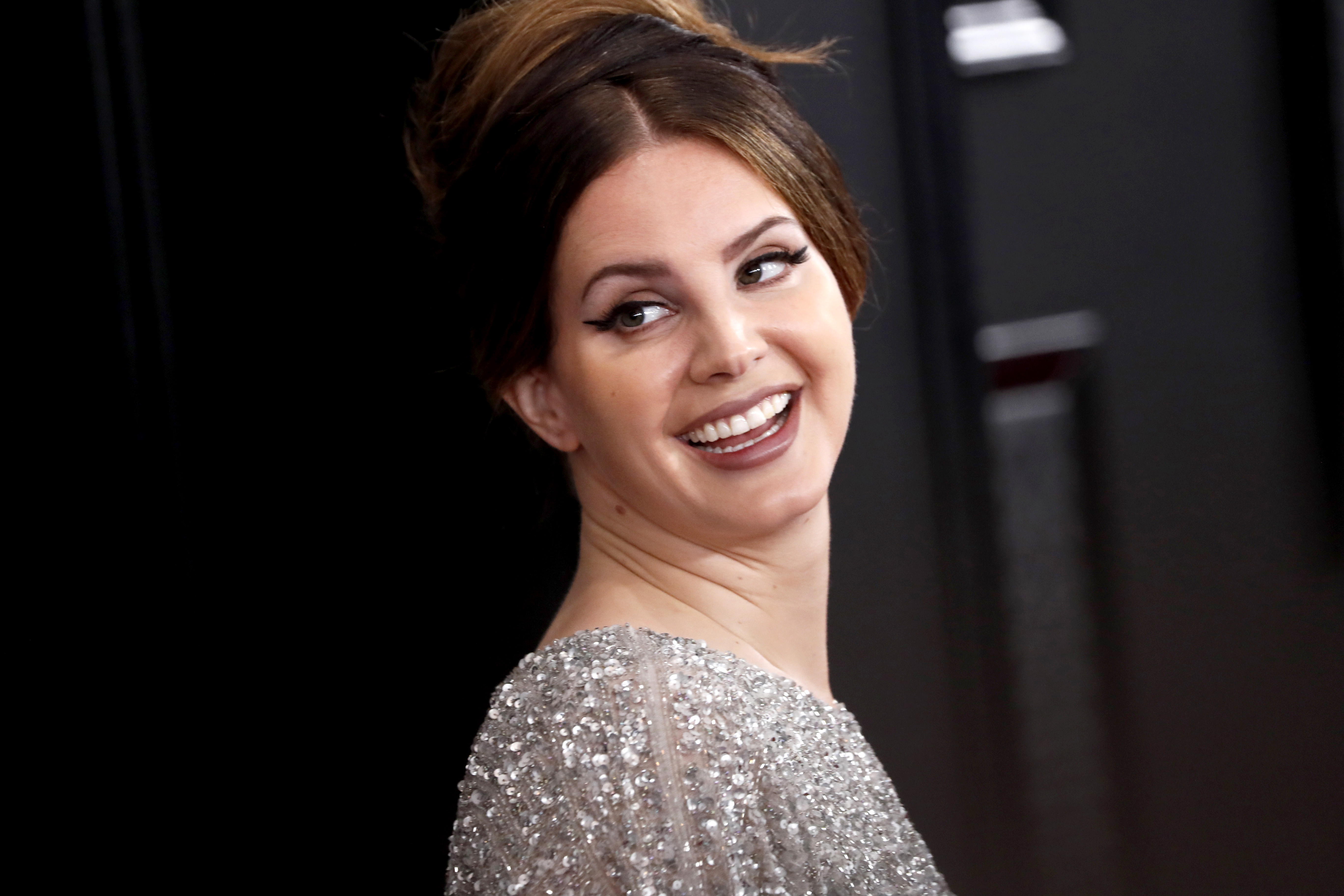 Lana del Rej, pevačica
epa08168630 Lana del Rey arrives for the 62nd Annual Grammy Awards ceremony at the Staples Center in Los Angeles, California, USA, 26 January 2020.  EPA-EFE/ETIENNE LAURENT