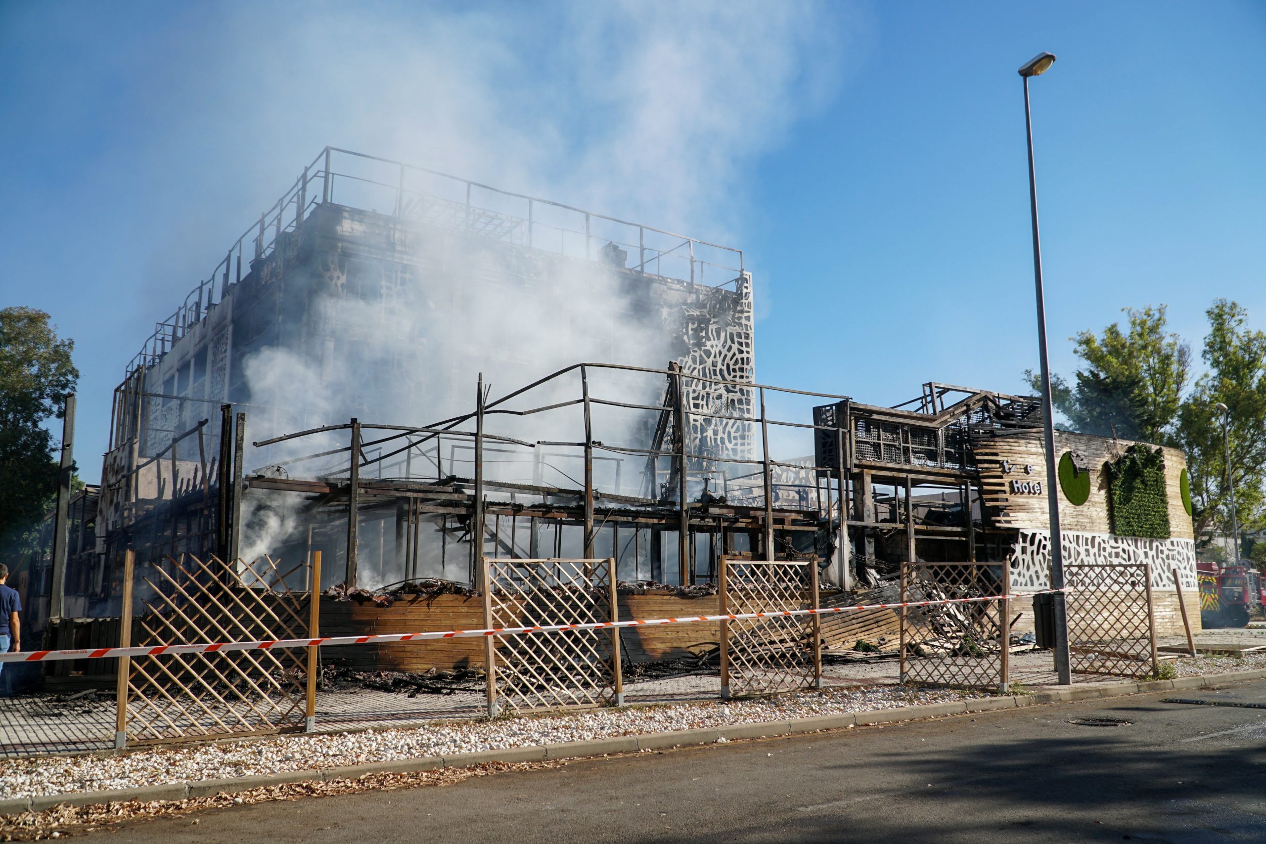 epa08615951 General view of Sisu Hotel after a fire broke up in Marbella, Costa del Sol, Spain, 21 August 2020. A fire started early morning causing a person died and nine other people were injured.  EPA-EFE/Antonio Paz