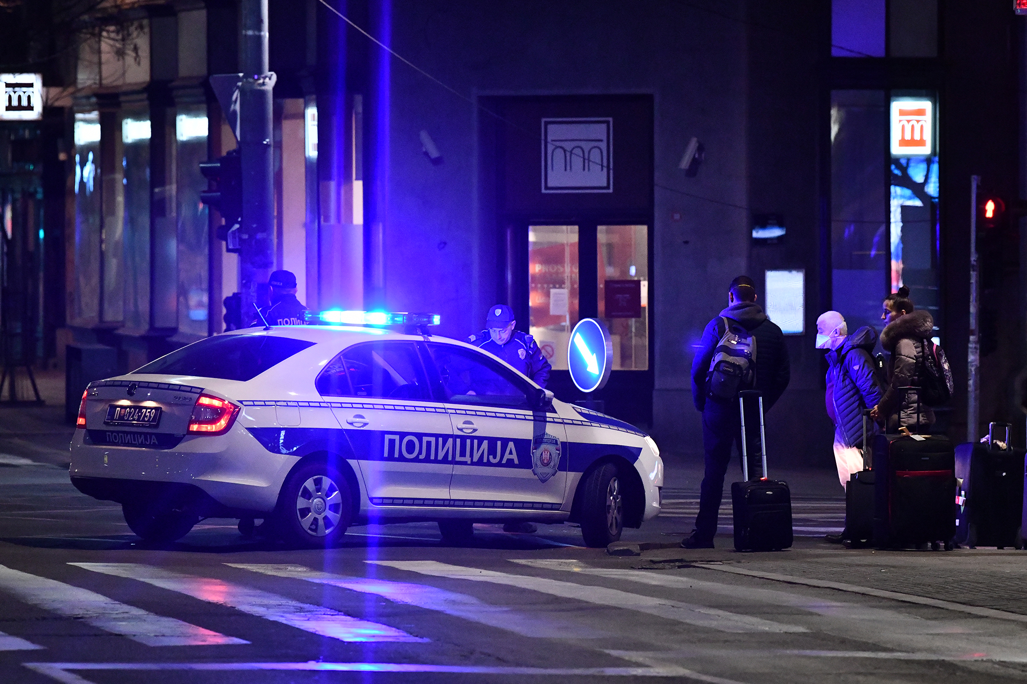 Beograd 19.03.2020. Policijski čas, vanredno stanje, grad, prazan grad, policija, kontrola, koferi, prazne ulice, prazna ulica Foto: Vladislav Mitić/Nova.rs
