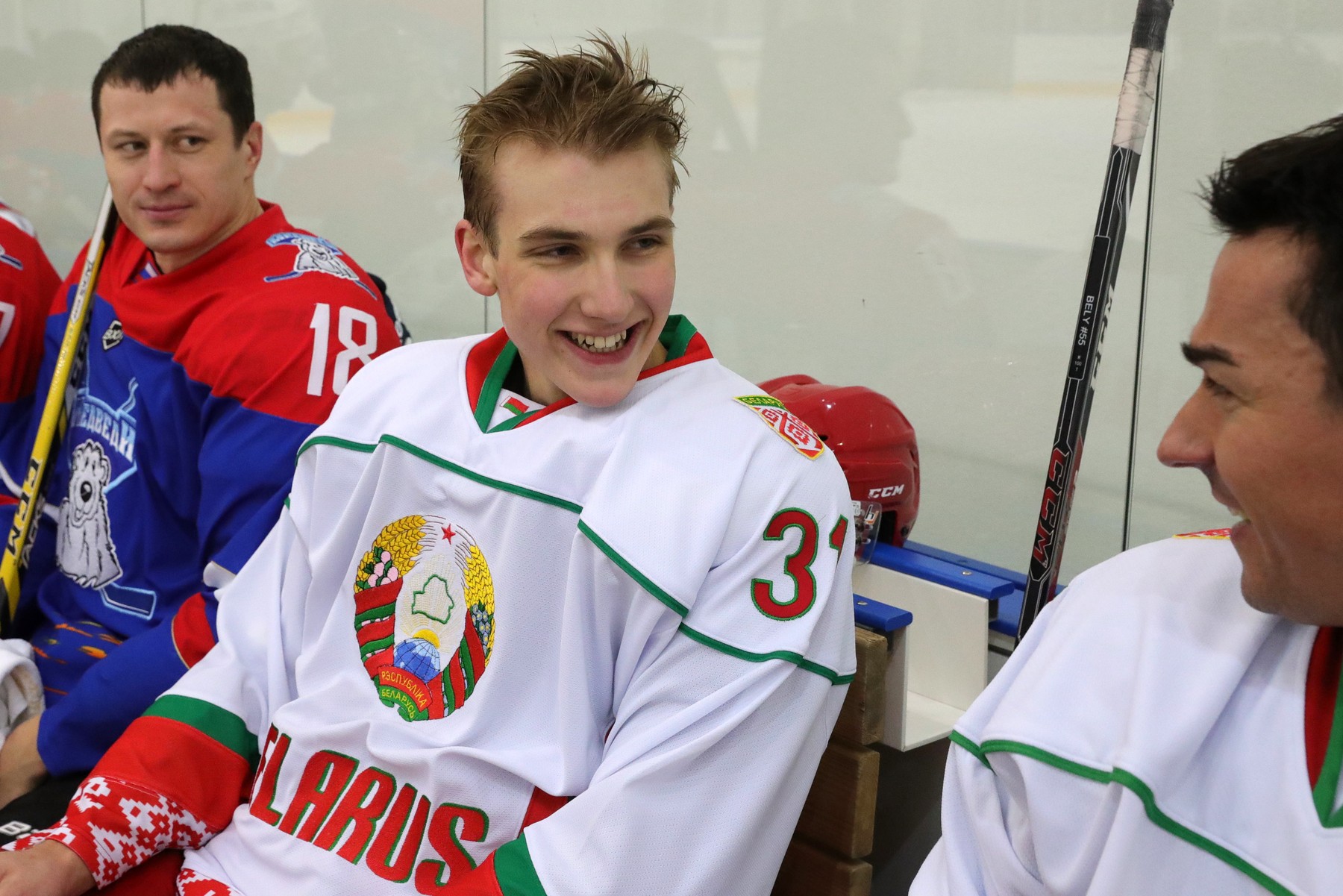 Presidents of Russia and Belarus play ice hockey in Sochi